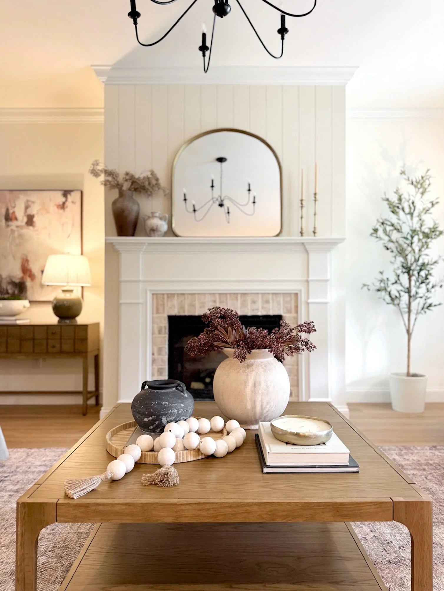 We love pairing thoughtful staging with the beautiful details that make a house feel like home. 🤍

📍3447 Oxford Place
  Cleveland, TN, 37312 

Realtor: Yuliya Murnik 

#chattanoogatn #homestaging#chattanoogahomesforsale #chattanoogahomestaging #cle