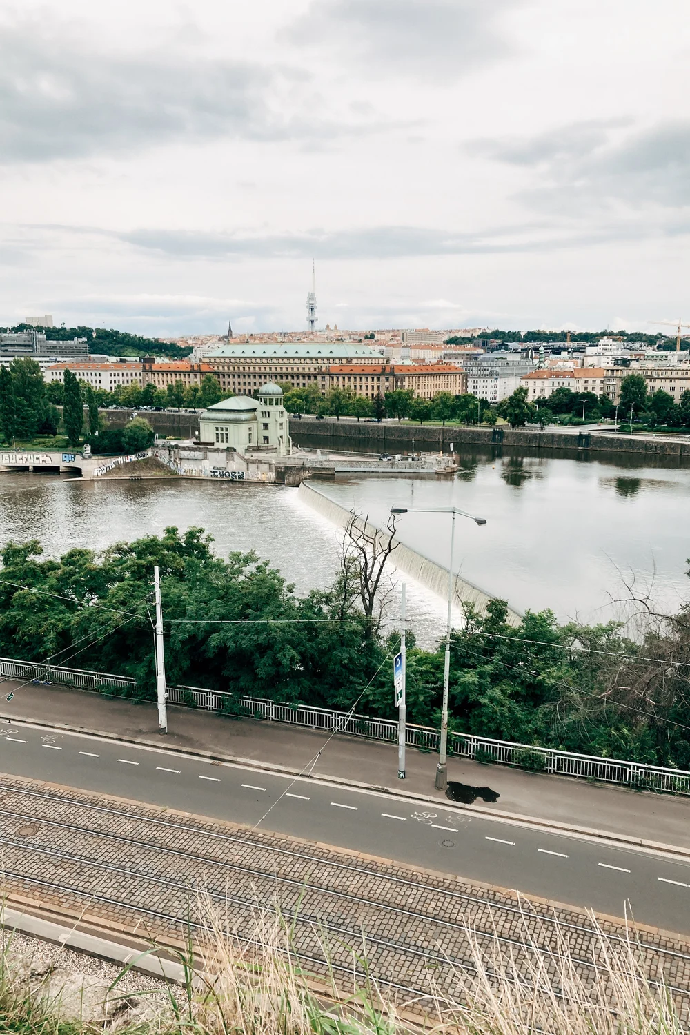 D4 : View over Moldau.JPG