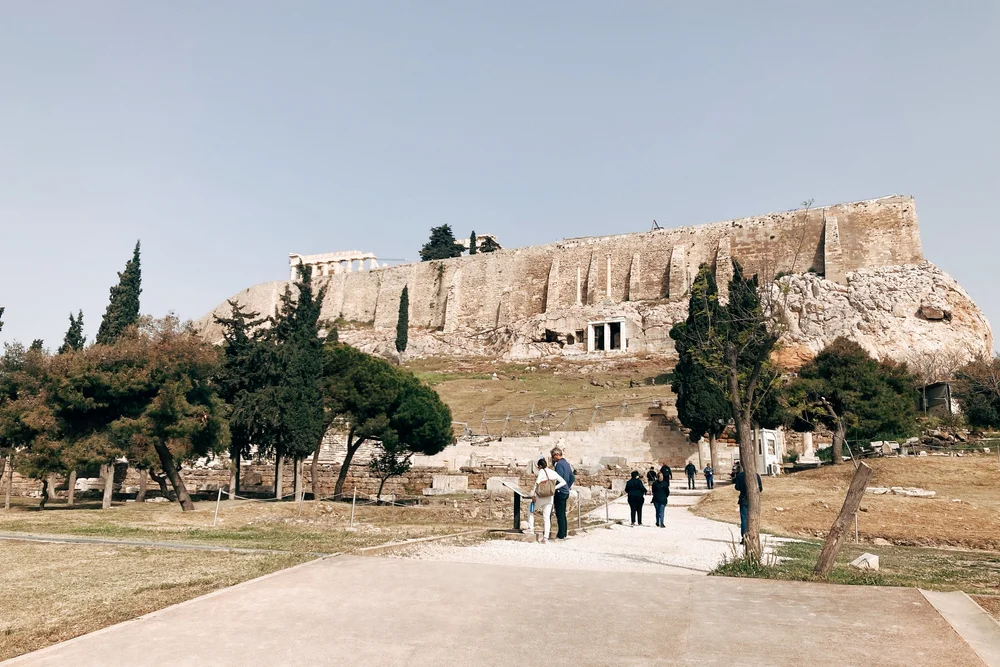 D2 Visiting the Akropolis.JPG