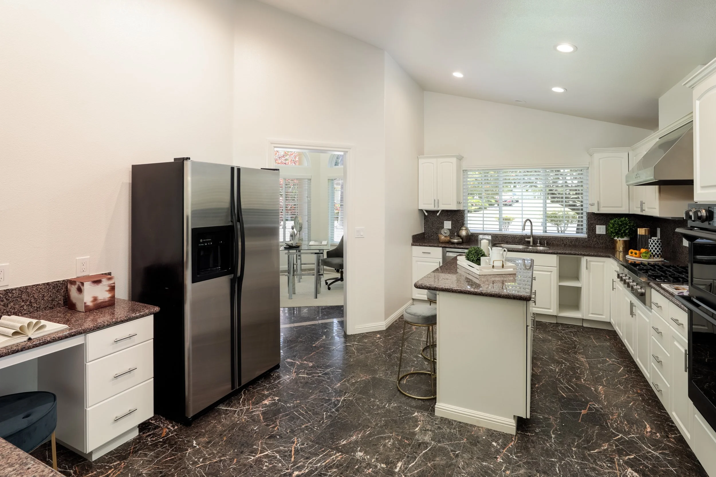 18-More_Matt Anello-4635-Edit-MLS.jpg