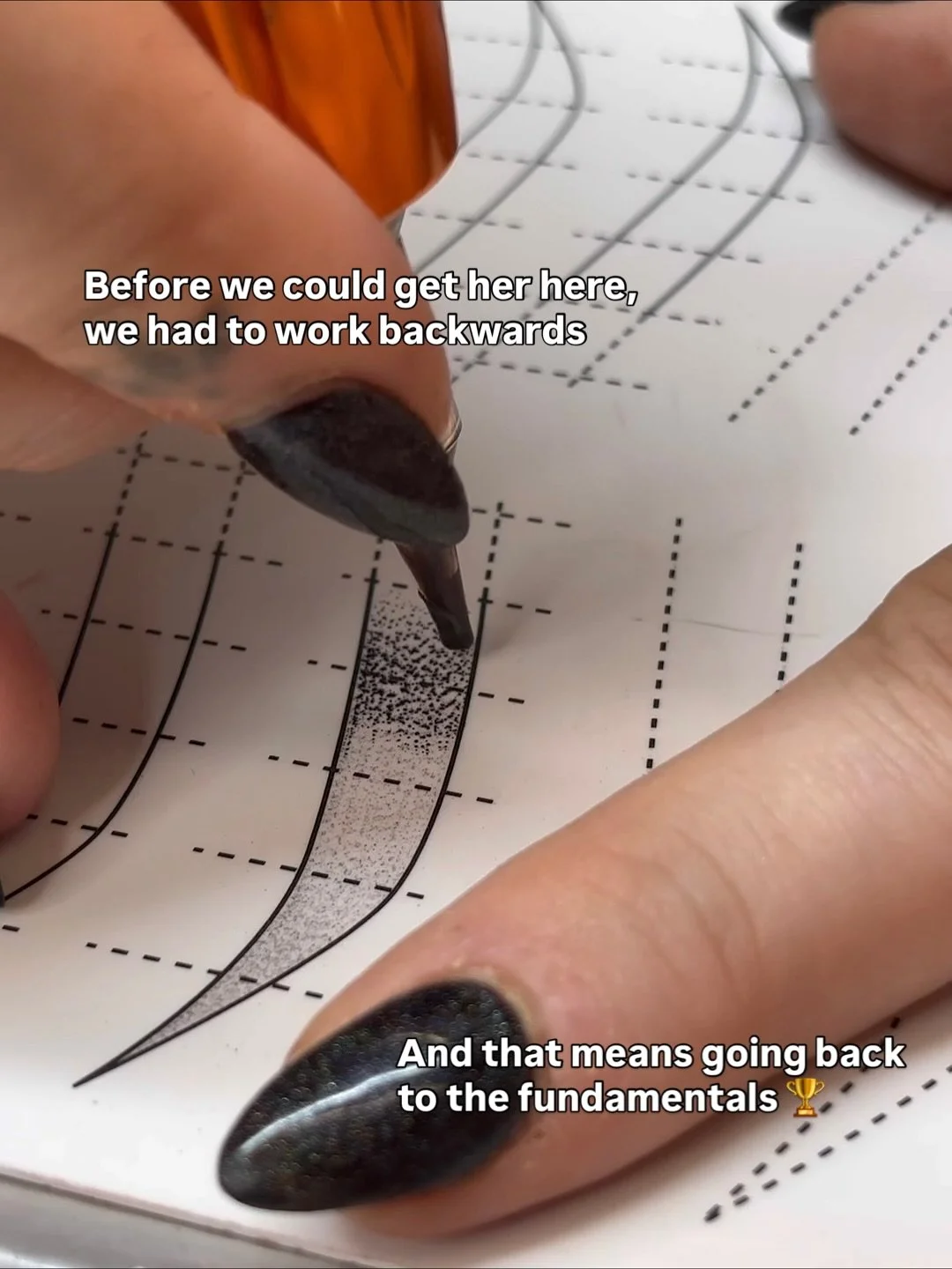 I&rsquo;ve come to realize that I really love 1:1 trainings. It allows me to really tailor the class to fit your needs! Swipe to see what a bit of guidance did for her 😮&zwj;💨🫰🏼✨

Want more training info? Email matterofbrows@gmail.com ☁️

pmu tra