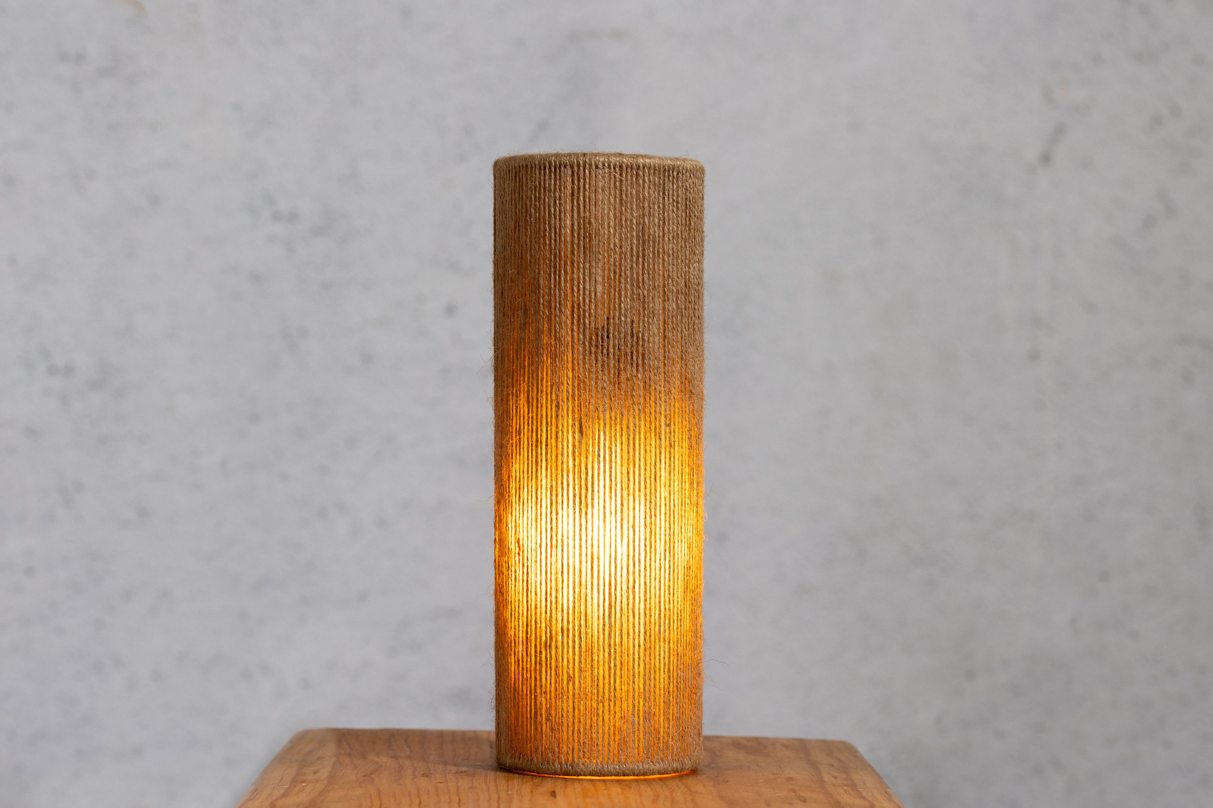 Light_i_2.jpg