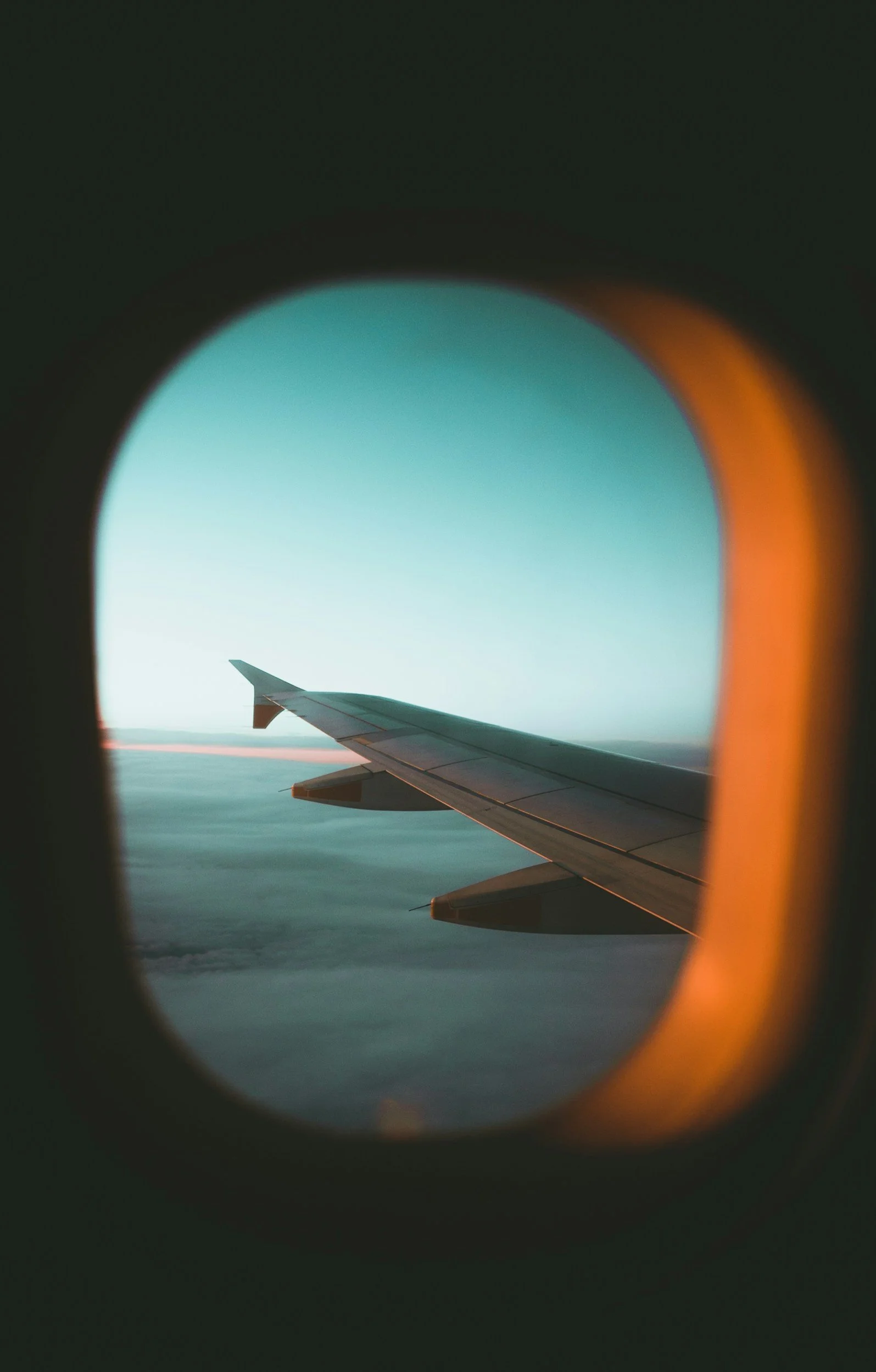 airplane window while traveling with toddlers