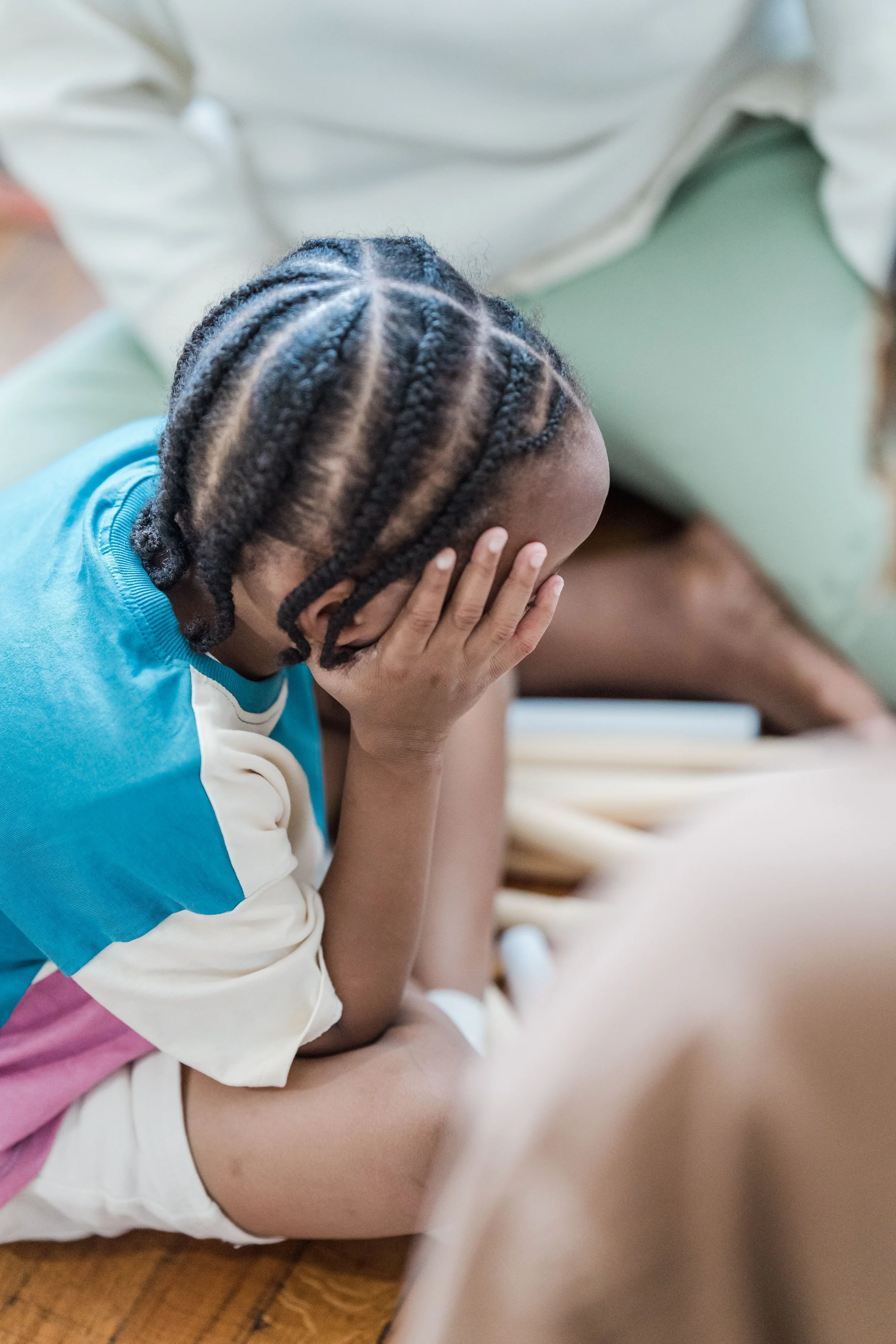 EMDR for Childhood Experiences That Still Affect Adult Relationships