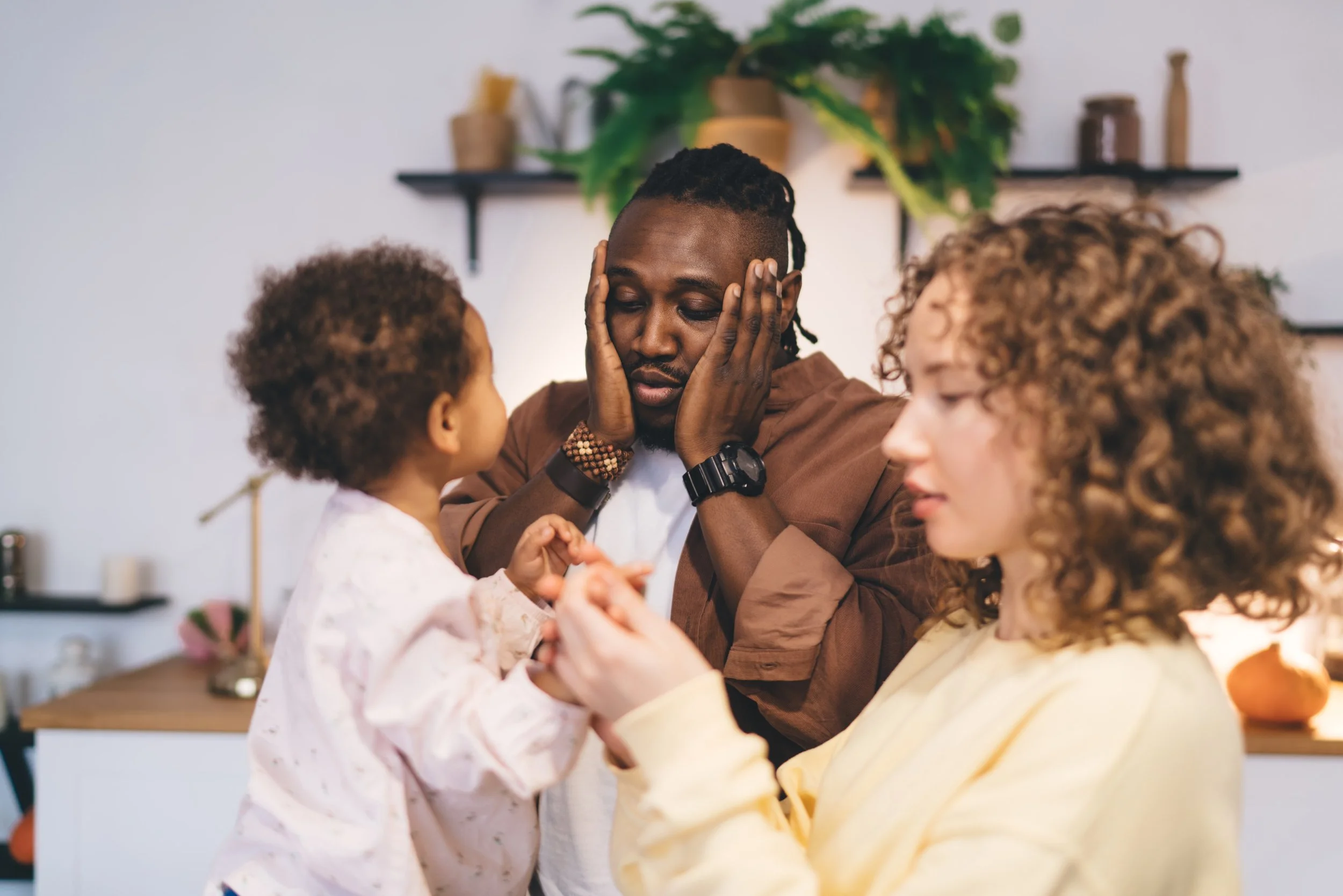 How Your Childhood Influences the Way You Parent