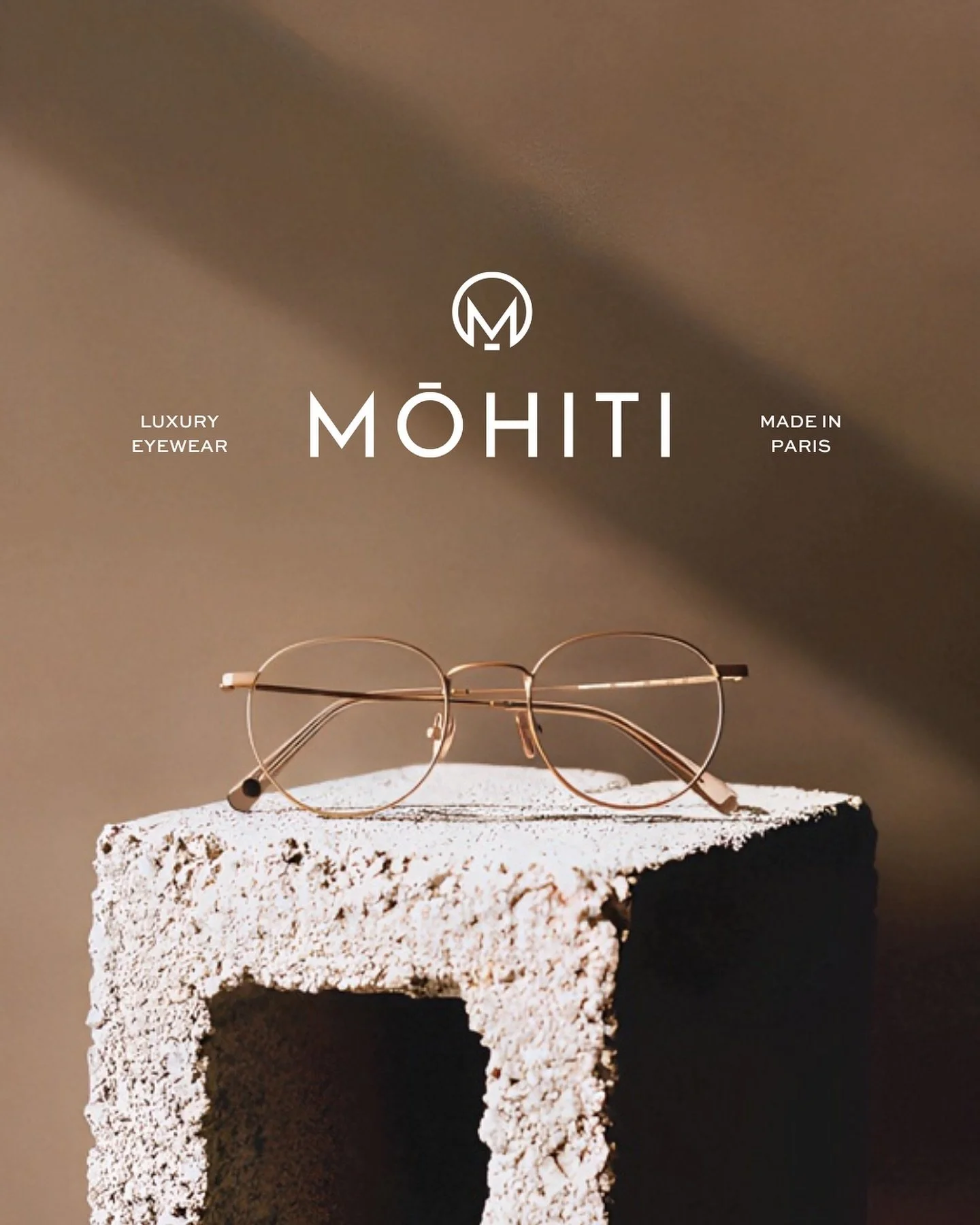 First look at the art direction for Mohiti, a premium eyewear brand. ✨

Inspired by classic silhouettes and contemporary design, this visual identity captures Mohiti&rsquo;s commitment to craftsmanship and style.

A little refresh for a visual identi