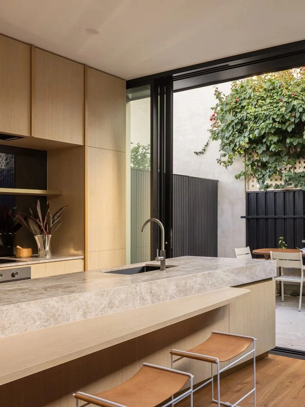 SM_Sells_NorthAdelaideTerrace-137.jpg