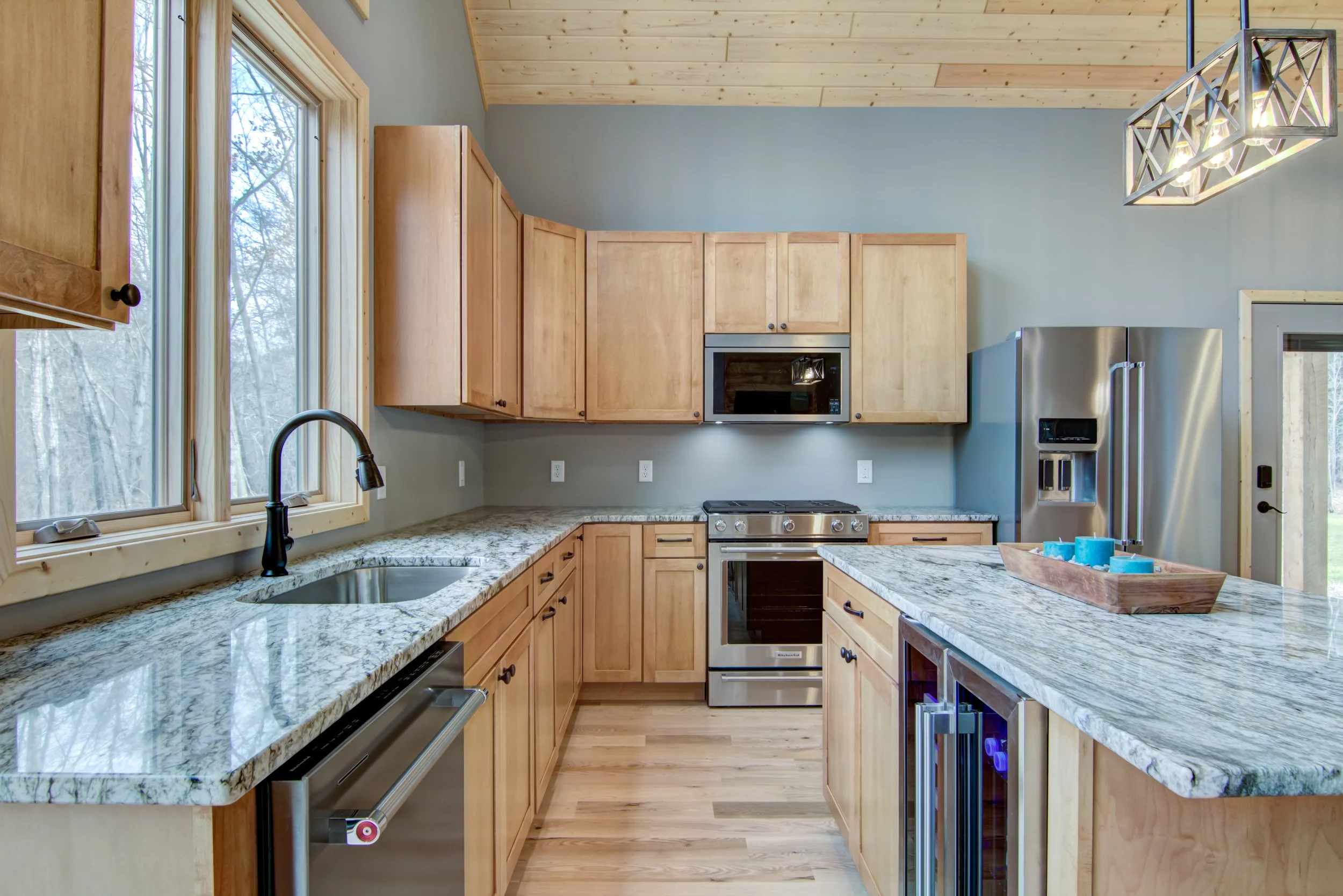03-Kitchen-4.jpg