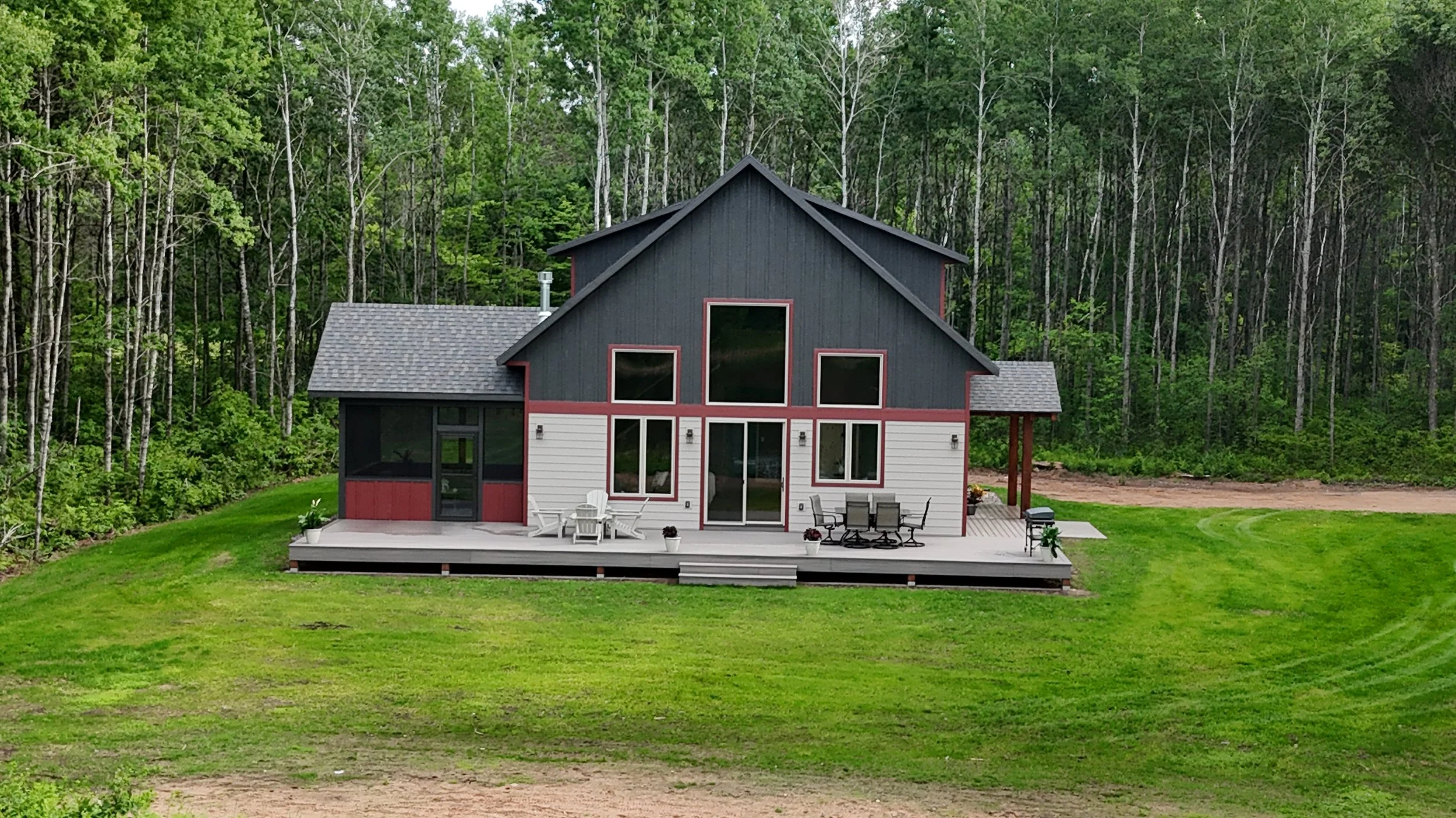 “The Reflection Upgraded” | 3bd/2bath