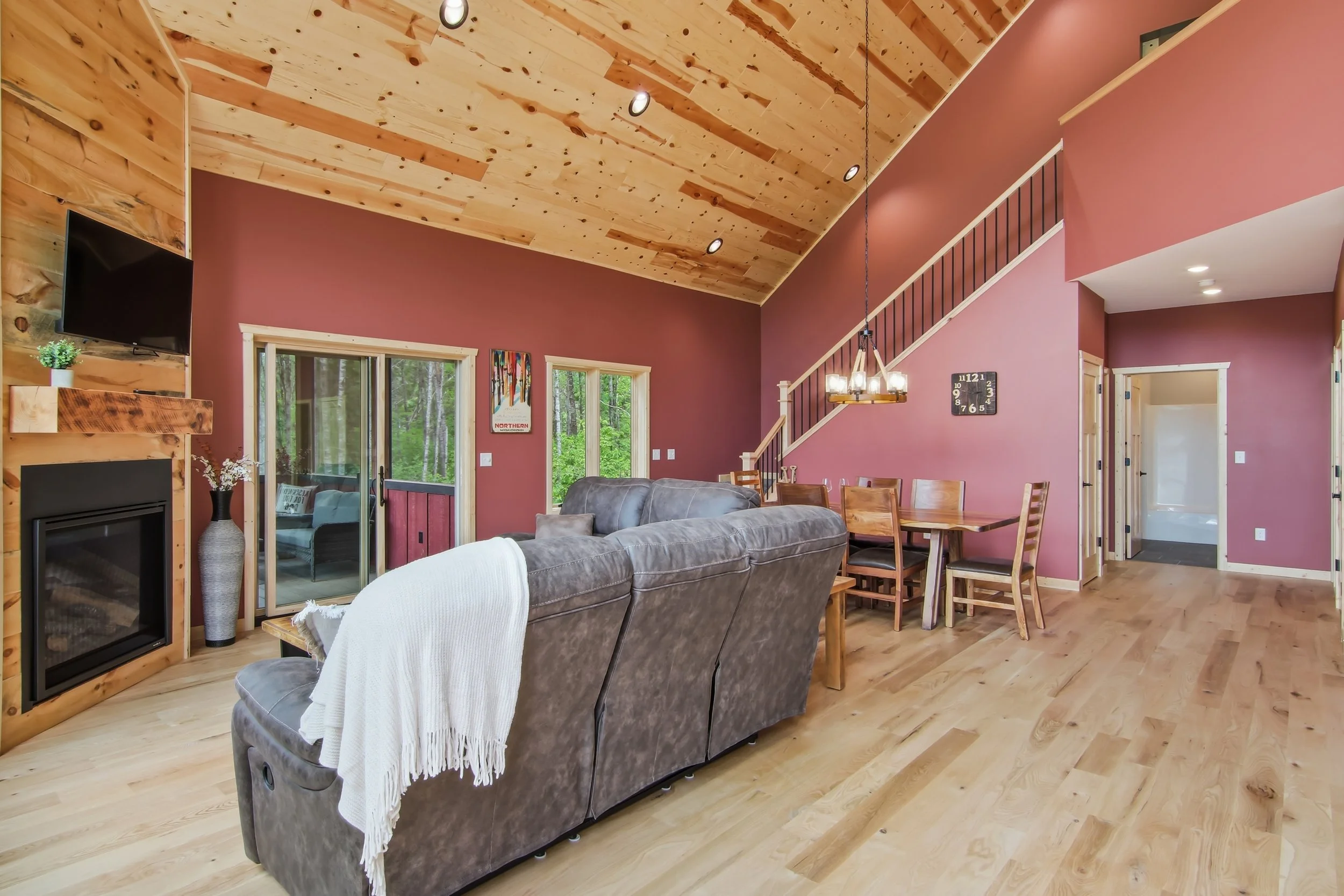 02-Living-Room-5.jpg