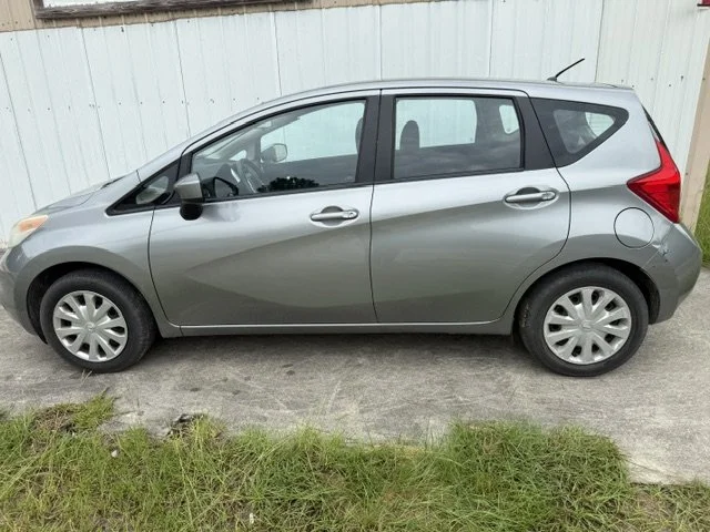 2015 Nissan Versa Note S $7500