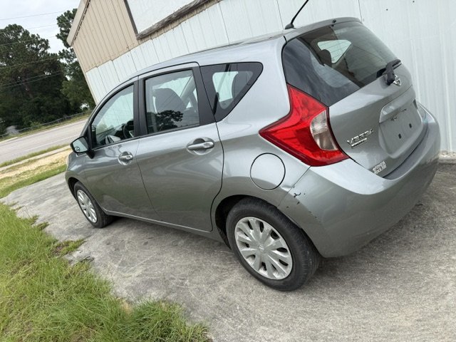 Side 2015 Nissan Versa Note S