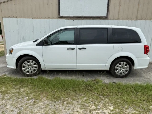 2019 Dodge Grand Caravan side
