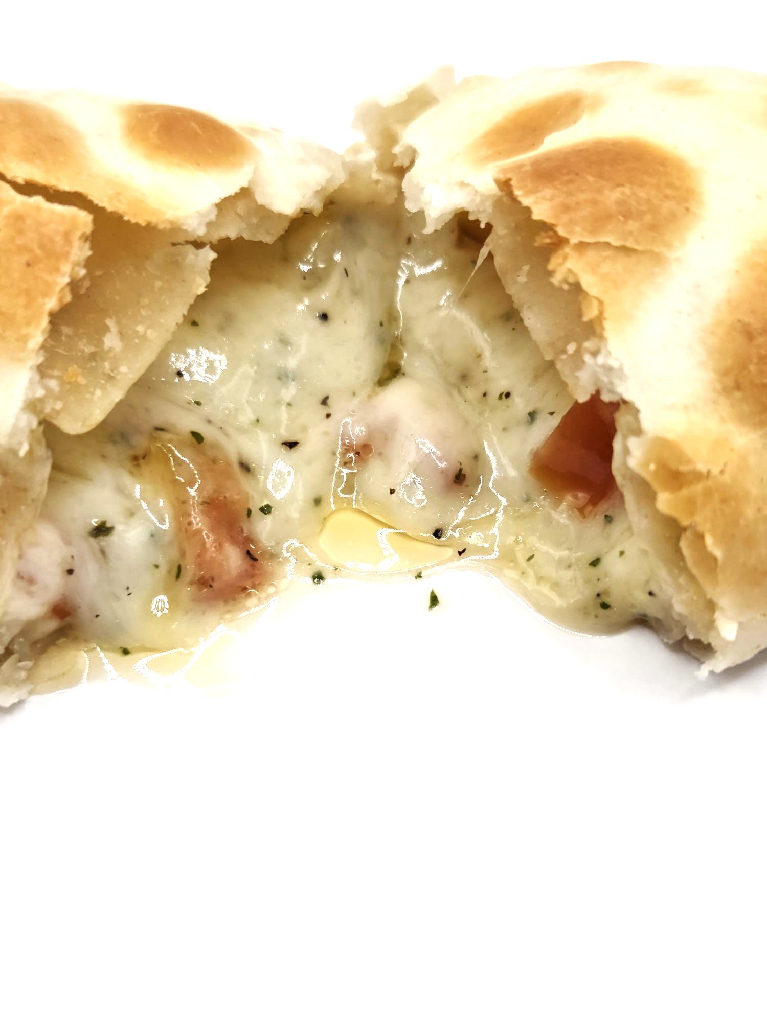 Empanada de Queso - Tomate y Albahaca.jpg