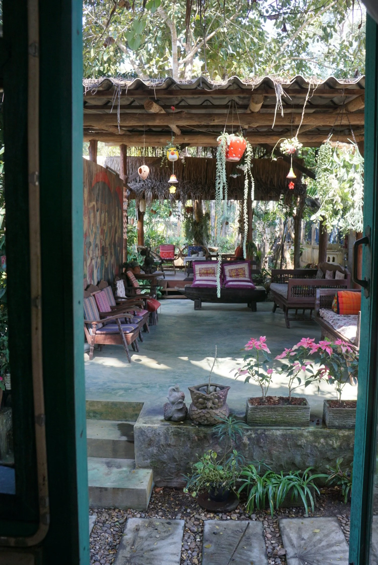 A Dreamy Outdoor Hotel Lobby | Chiang Dao, Thailand | 2019 | Sony DSLR