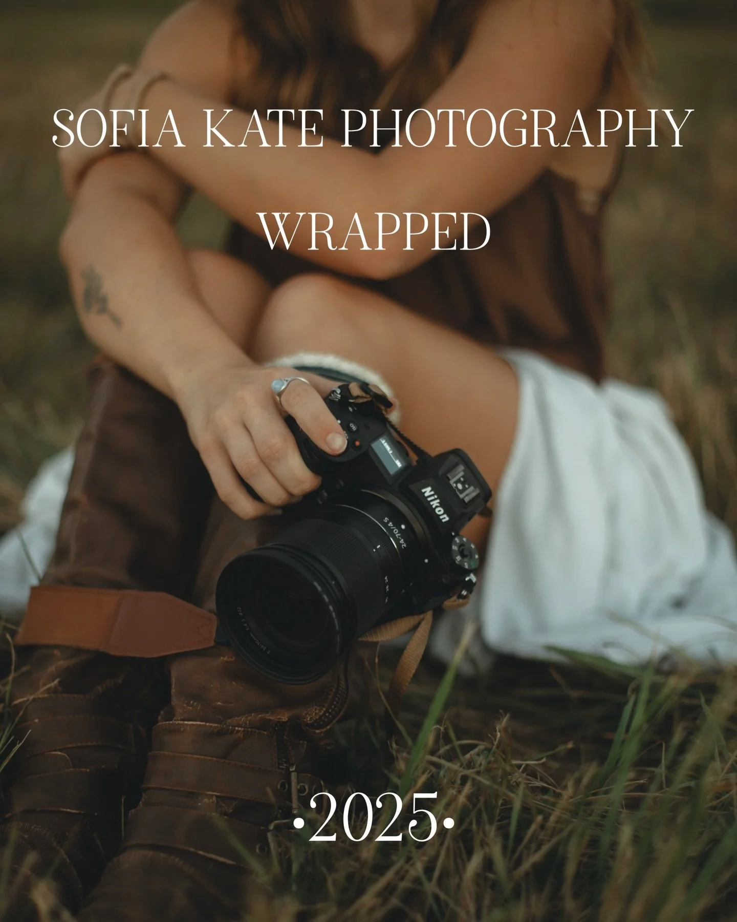 Sofia Kate Photography through 2025! I am so eternally grateful for all of the support and love that I have felt this year🫶 
To all of my couples and clients: YOU are the reason that SKP is here, thank you so much for trusting in me!
I hope you all 