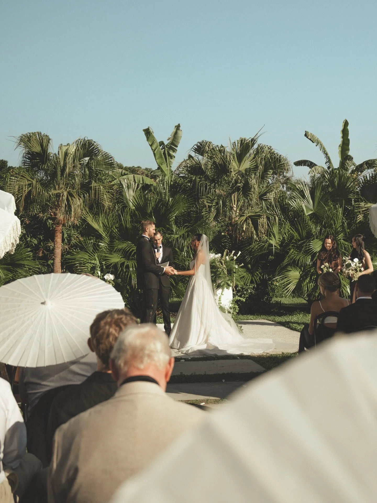 Perspectives 
&bull;
&bull;
&bull;
#tampaweddingphotographer #sofiakatephotography #stpeteweddingphotographer #swflweddingphotographer #floridaweddingphotographer