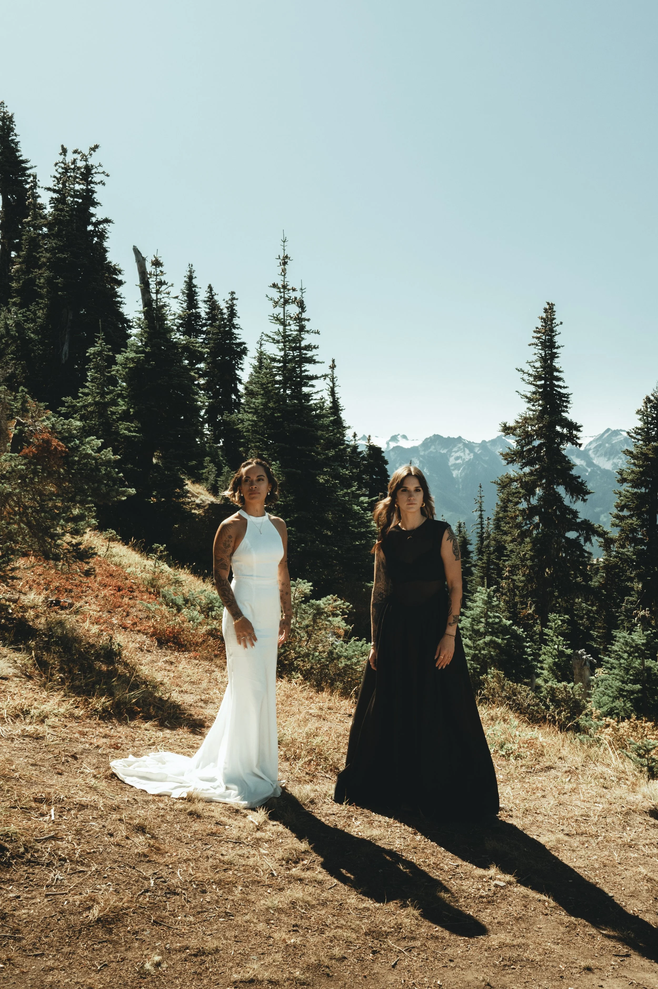 SofiaKatePhotography–MadiandAnnaElopement-195 copy.jpg