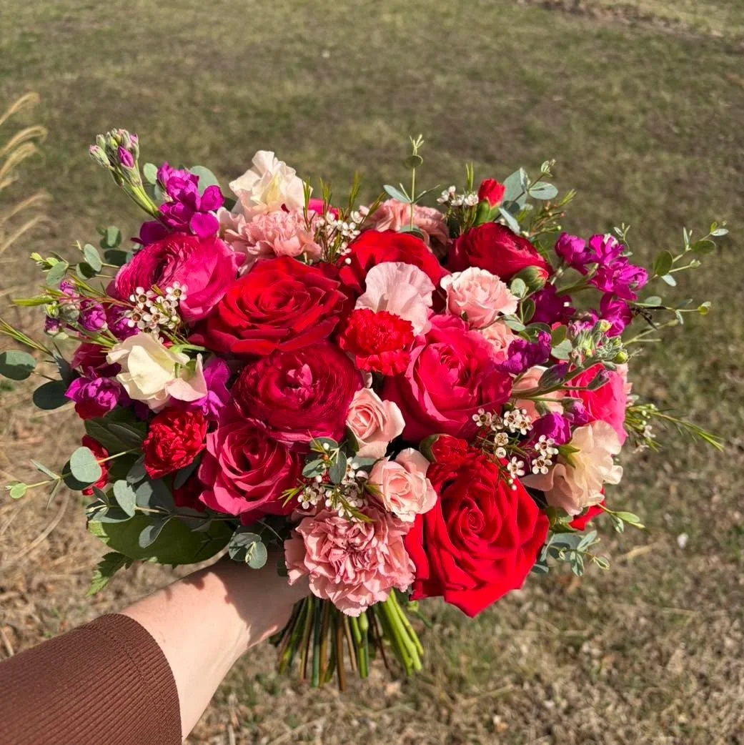 Bold, romantic, and full of meaning! 

Each bridesmaid carried a single bloom&mdash;on its own, beautiful&hellip; but together, they created the bridal bouquet. Just like your girls, each one a piece of your story, coming together to make you whole ?