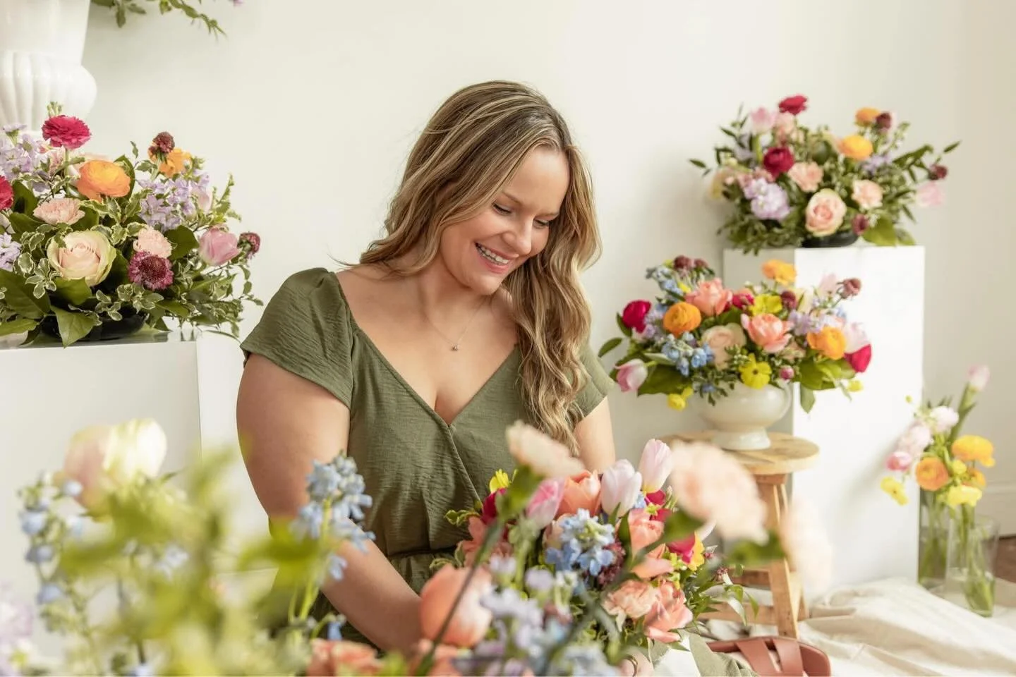 Happy National Flower Day! 🌸🌷

#nationalflowerday #florist #weddingflorist #stlouisweddingflorist #flowers