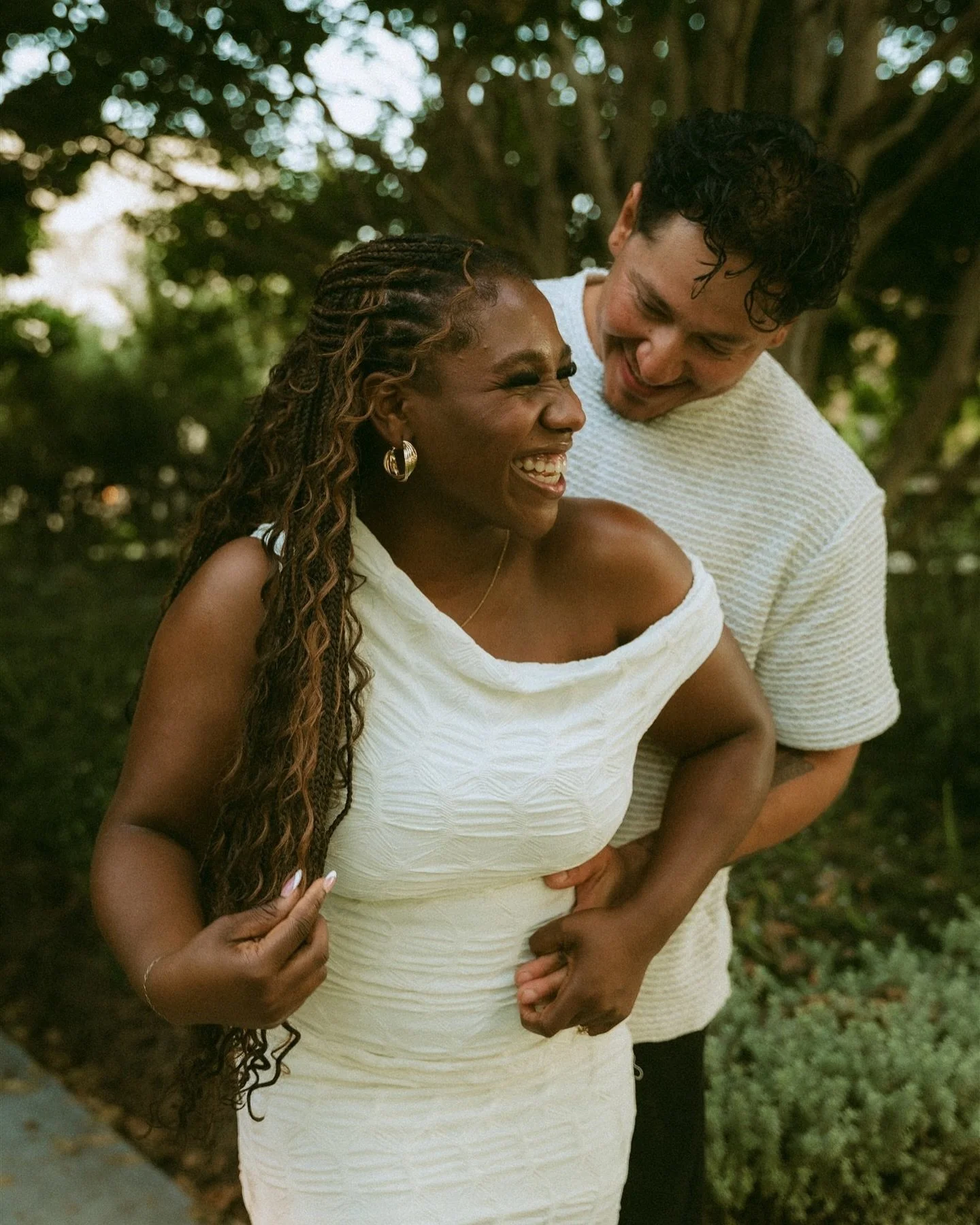still obsessing over these beverly engagements from august ✨
.
.
.

#cinematicengagementphotography #storytellingengagementphotography #losangelesphotographer #sanfranciscophotographer #socalphotographer #bayareaphotographer #engagementphotoshoot #en