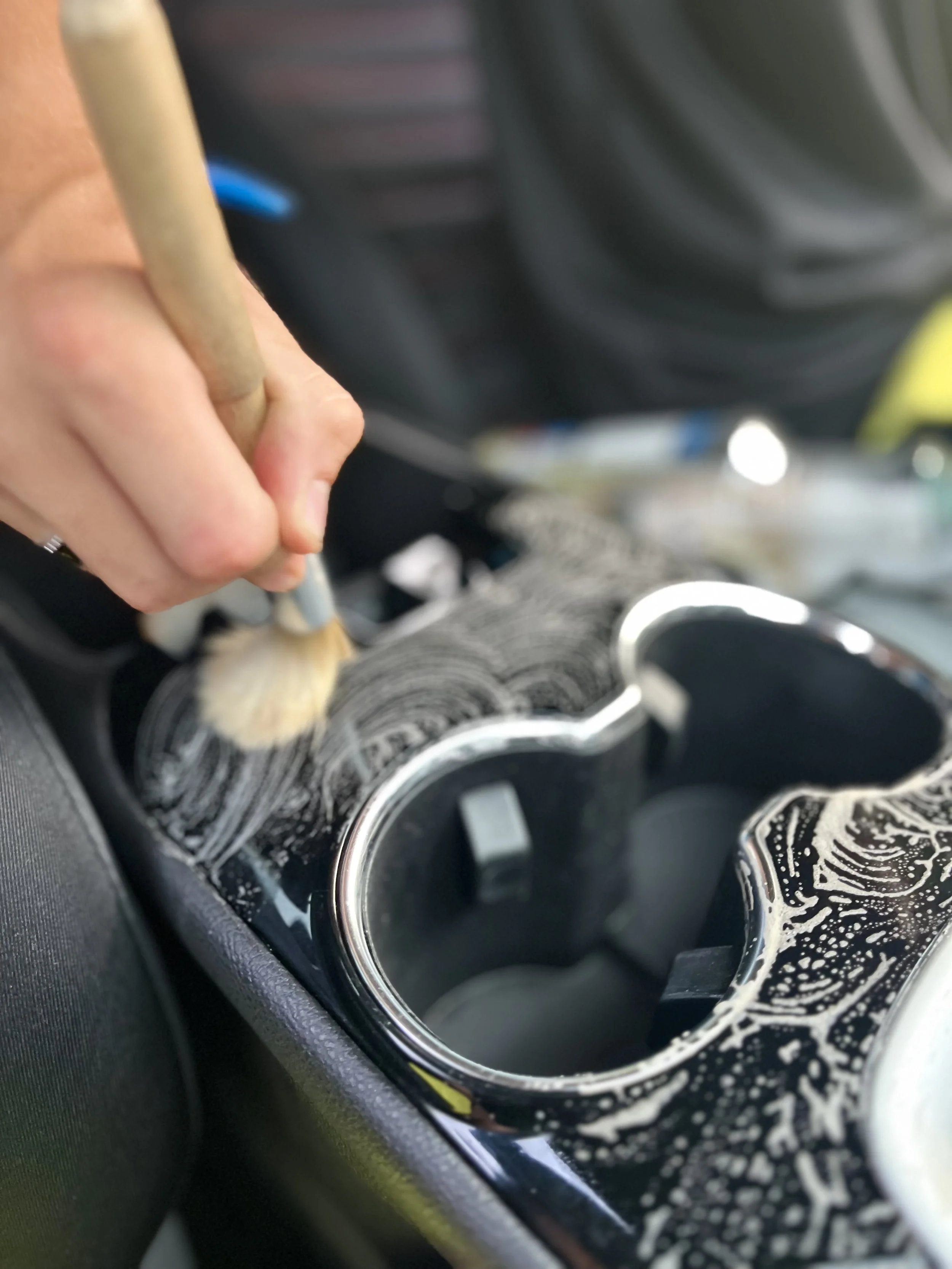 mobile detailer cleaning cup holders in Hermitage, TN