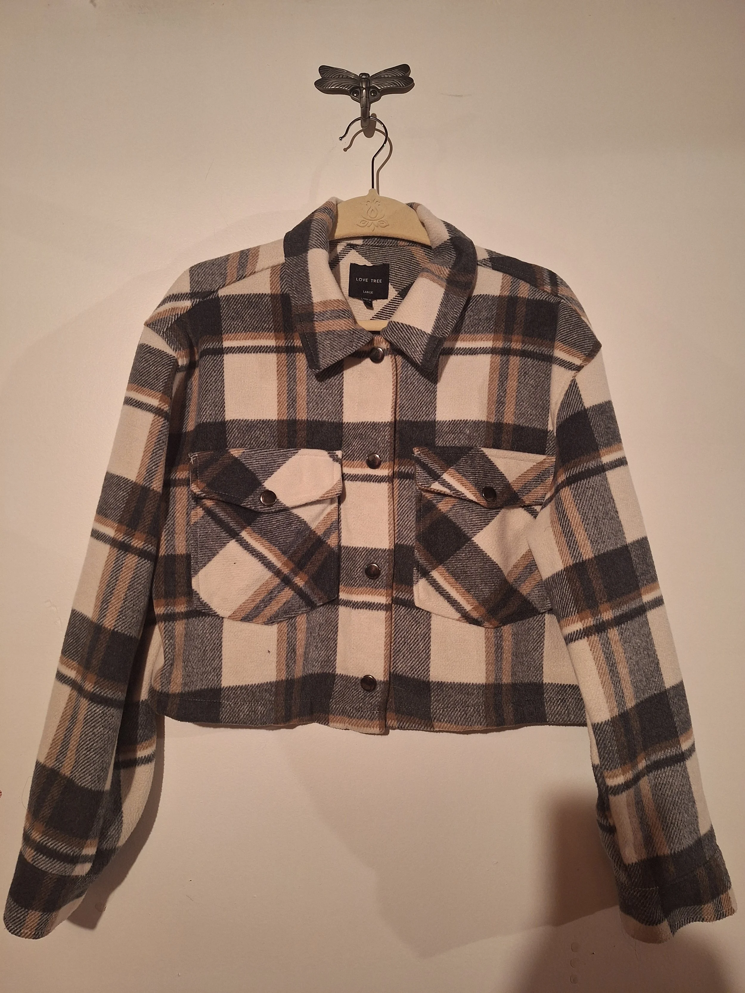 Love Tree, Women Crop Flannel Jacket Timeless Plaid