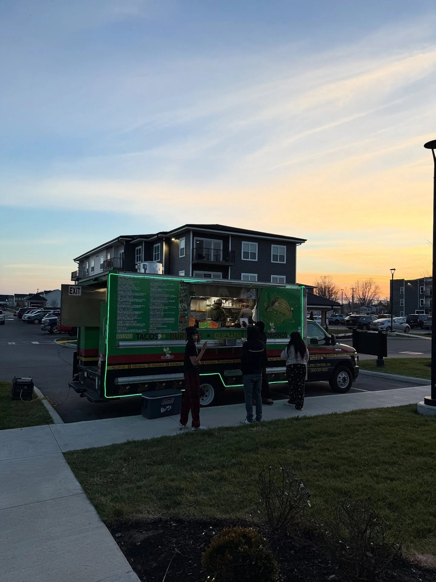 ✨ Thank you to everyone who came out to the food truck the other day! We loved seeing you all. 🌮🚚
Follow us for more updates on upcoming food truck visits!