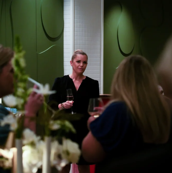 CORPORATE MEETINGS
