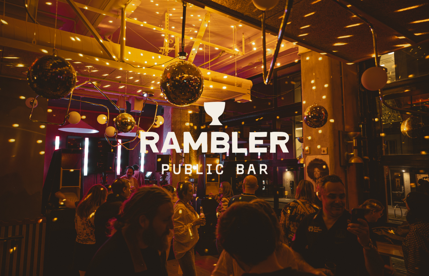 EXPLORE PUBLIC BAR