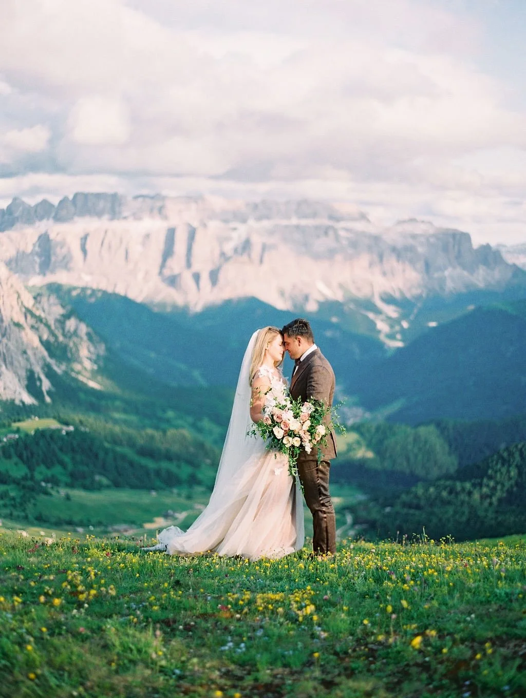 Julia and Franz were one of the most loving, heartful and incredibly perfect couples we ever met! It was truly and honor to plan and execute their Destination Wedding in South Tyrol-Italy!👑👑👑

This shot was taken after a surprise helicopter fligh