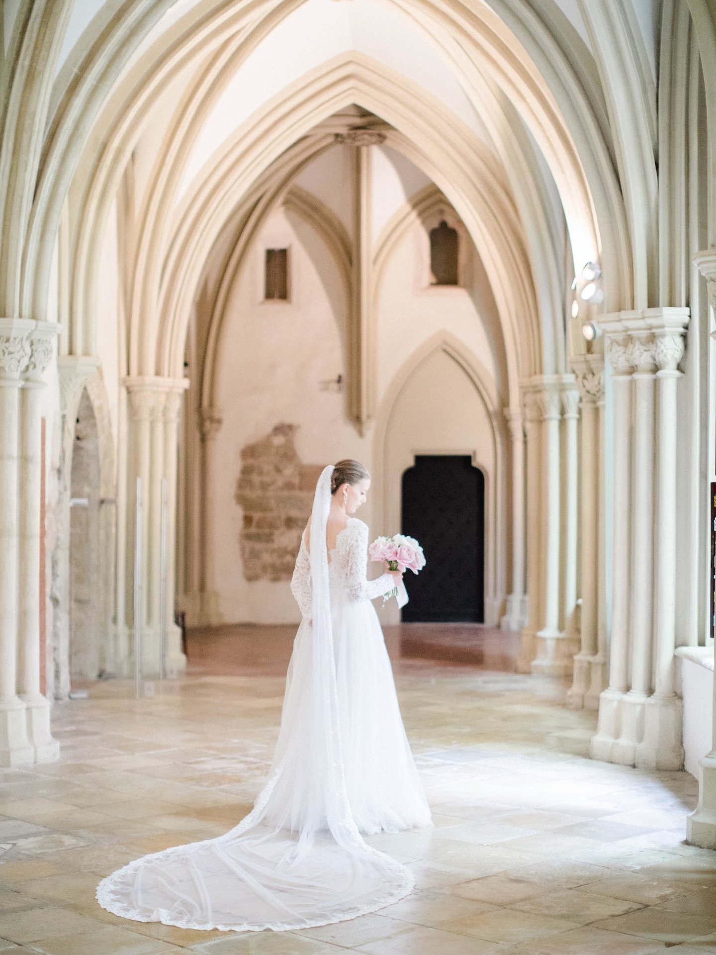 Spanish Royal Destination Wedding in Vienna-Austria 👑👑👑

Photo: @atelieraberg 

#destinationwedding #spanishdestinationwedding #destinationweddingaustria #europewedding #weddingplanner
