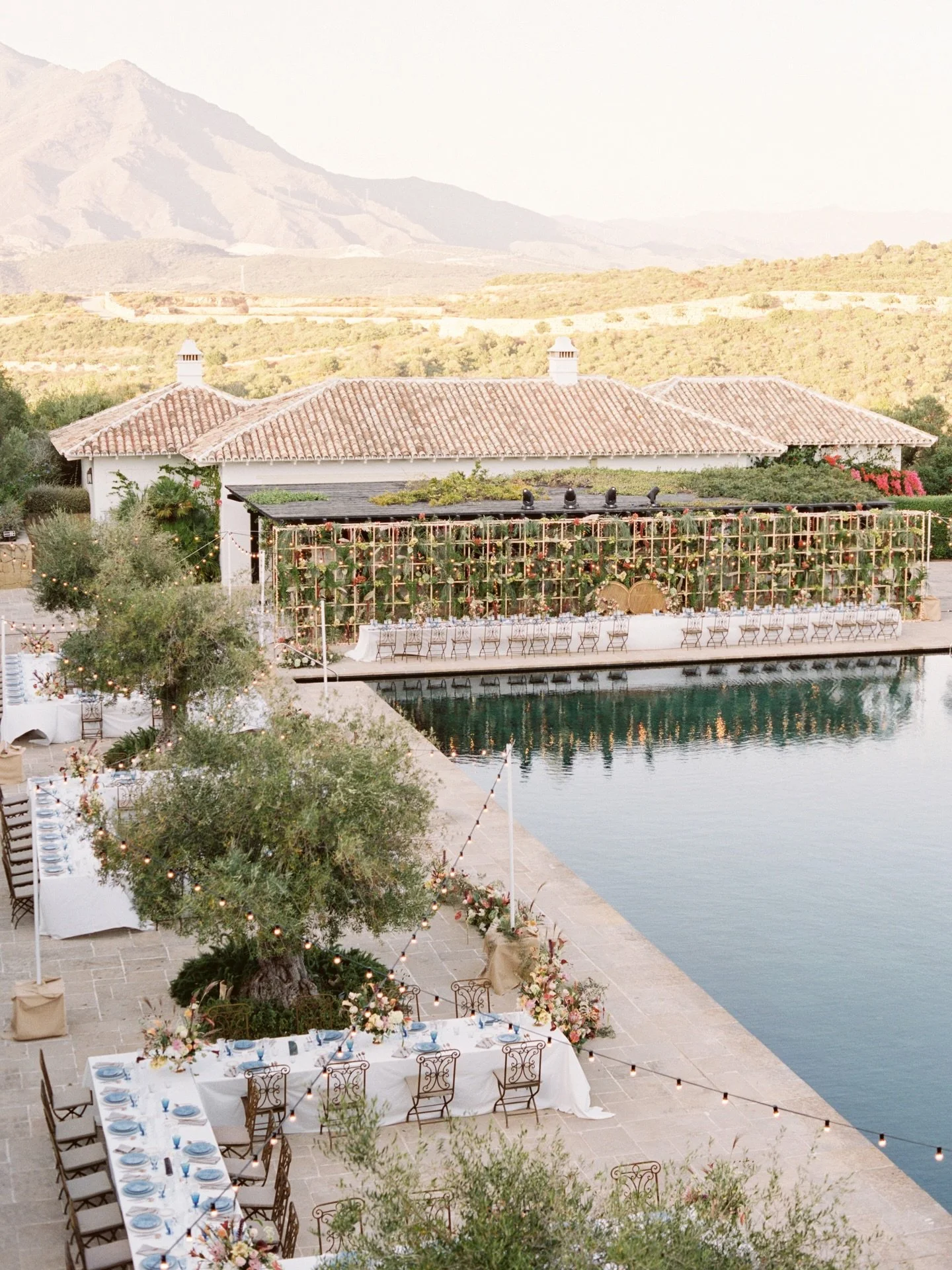 Celebrity Destination Wedding Weekend in Marbella-Spain, 
captured by @ashleyludaescherphoto 💌

As seen on @martha_weddings 

#destinationweddingplanner #gettingmarried #destinationweddingspain
#weddingplanner #mallorcawedding