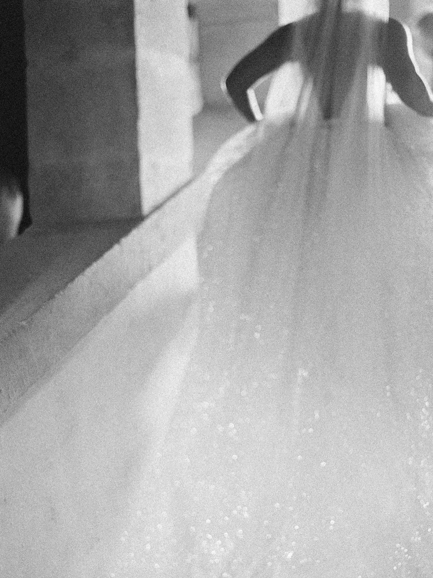 Bridal walk 👑 beautifully captured by @peterandveronika 
As seen on @stylemepretty 

#destinationweddingplanner #gettingmarried #destinationweddingfrance
#bestweddingplanner #bride