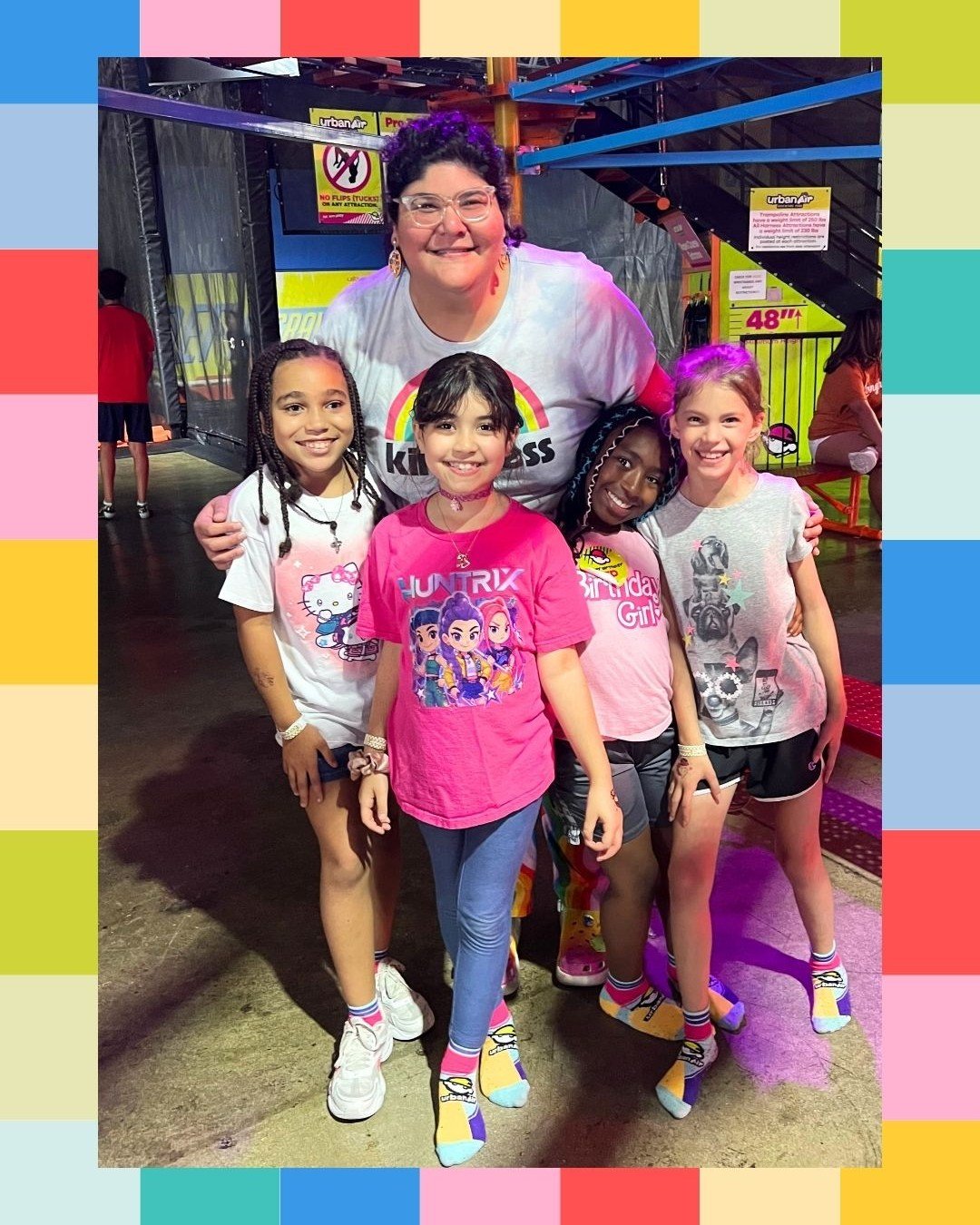 Last weekend, we celebrated one of my former students birthday 🥳 It was so much fun watching everyone jump, laugh, and enjoy the tattoo station. I loved spending time and being part of her special birthday celebration. Thank you for inviting me to j