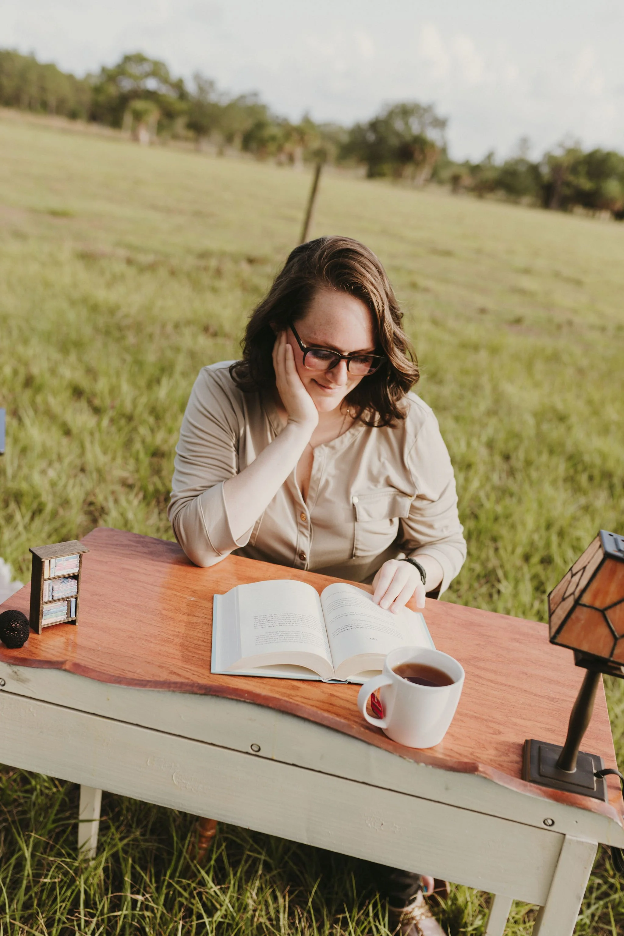 Beta Readers, ARC Teams, and Street Teams: Who's Who in Your Author Journey
