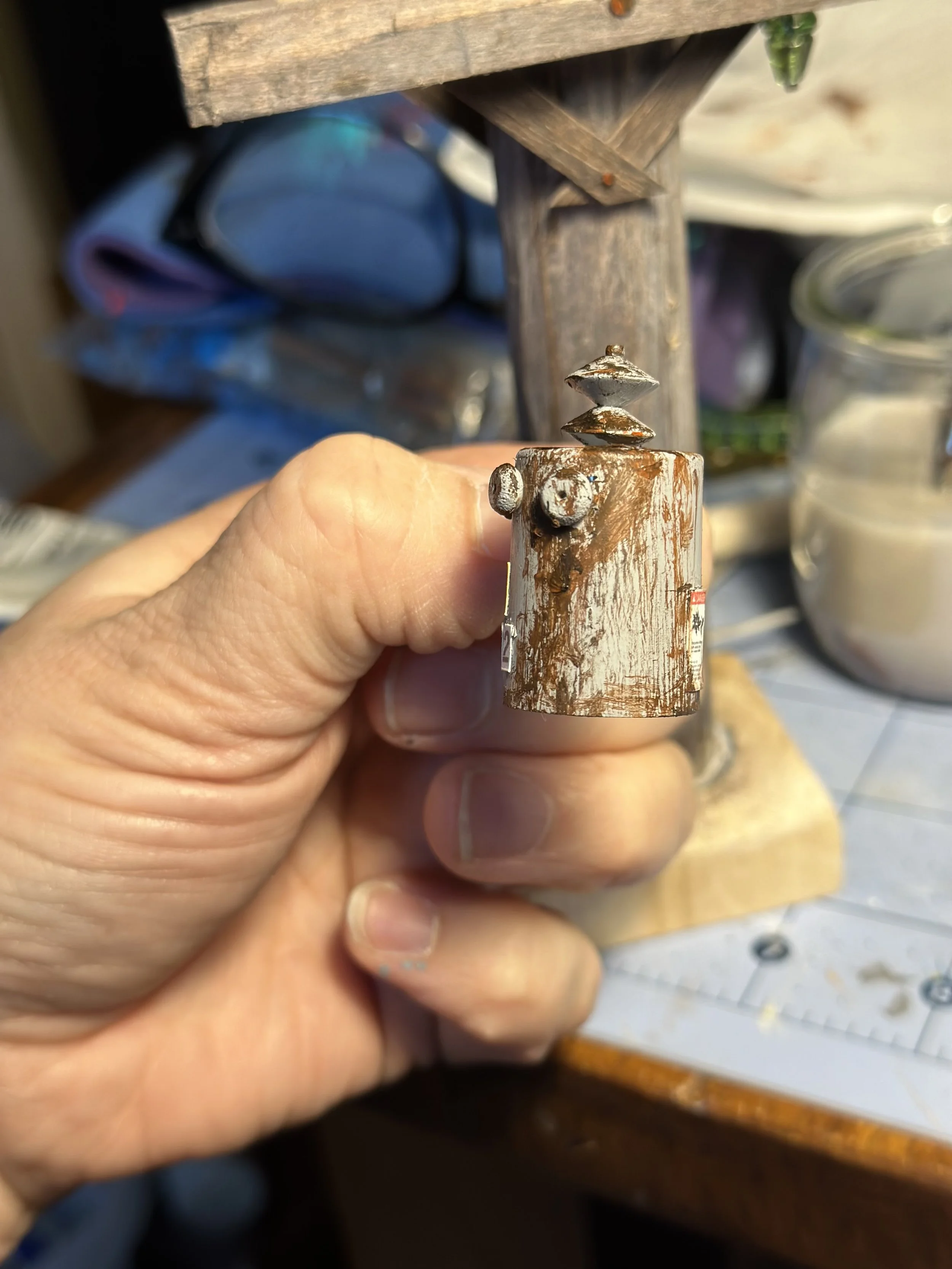 Ravens’ Nest electric box rust detail