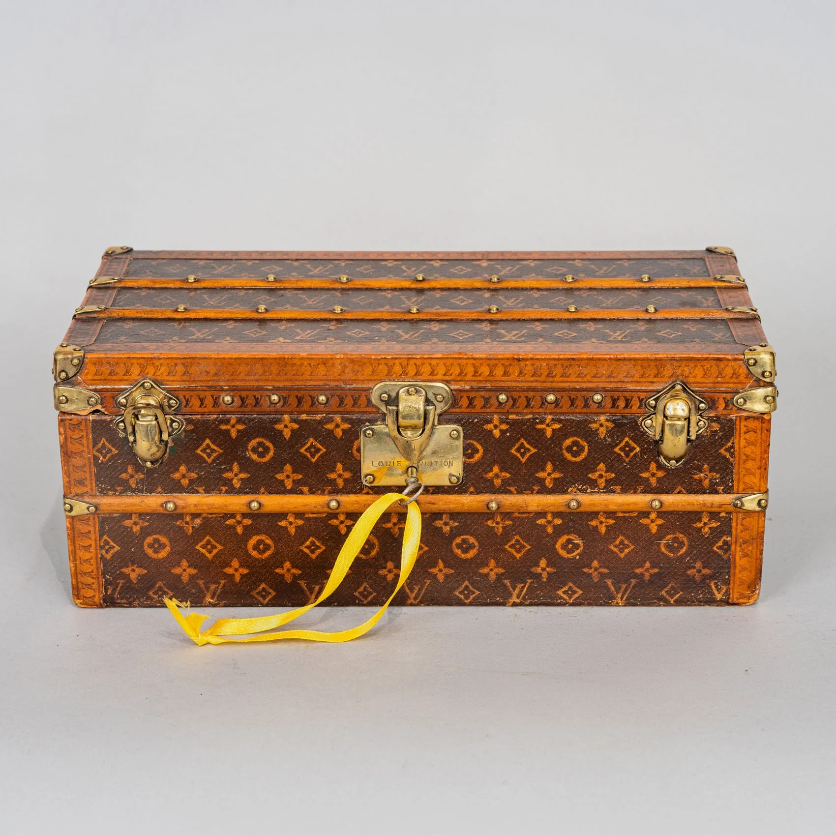 Louis Vuitton Malle Fleurs — Flower Trunk, Monogram Paper, Original Key, circa 1920s