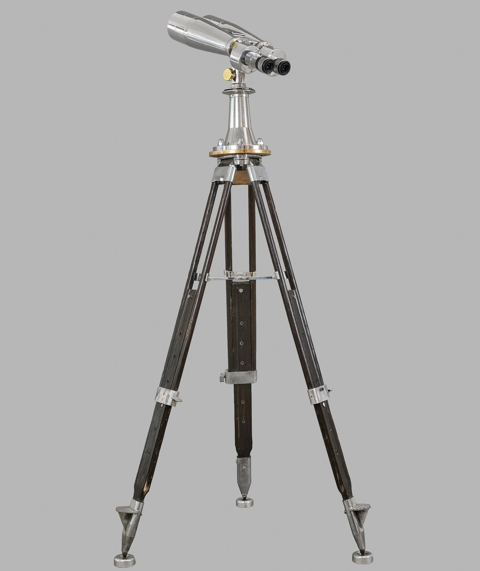 Fuji Meibo 15×80 big eye binoculars on oak and brass field tripod, c.1940s, mirror-polished — Daniels Antiques