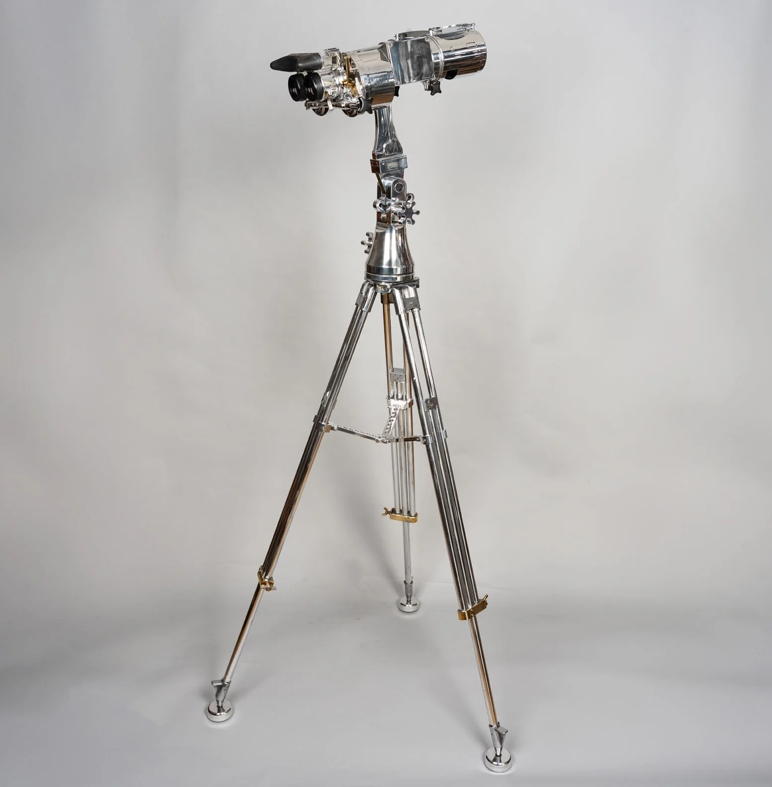 Carl Zeiss Cold War NATO naval binocular DF 8×60 full view on tripod, c. 1962 — Daniels Antiques