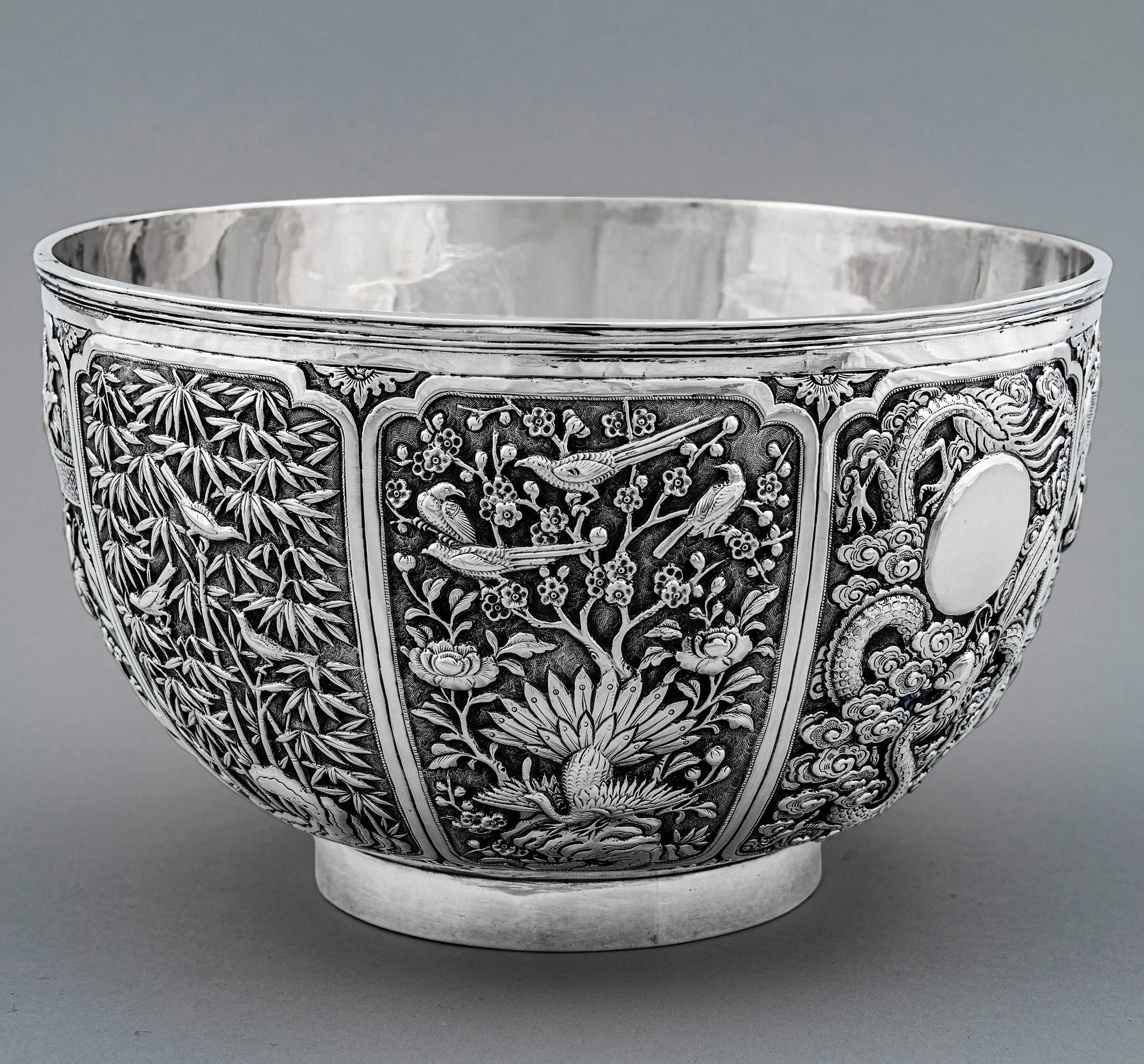 Phoenix panel, Chinese Export Silver double-walled eight-panel bowl, Wang Hing, Hong Kong, 1860 — Daniels Antiques