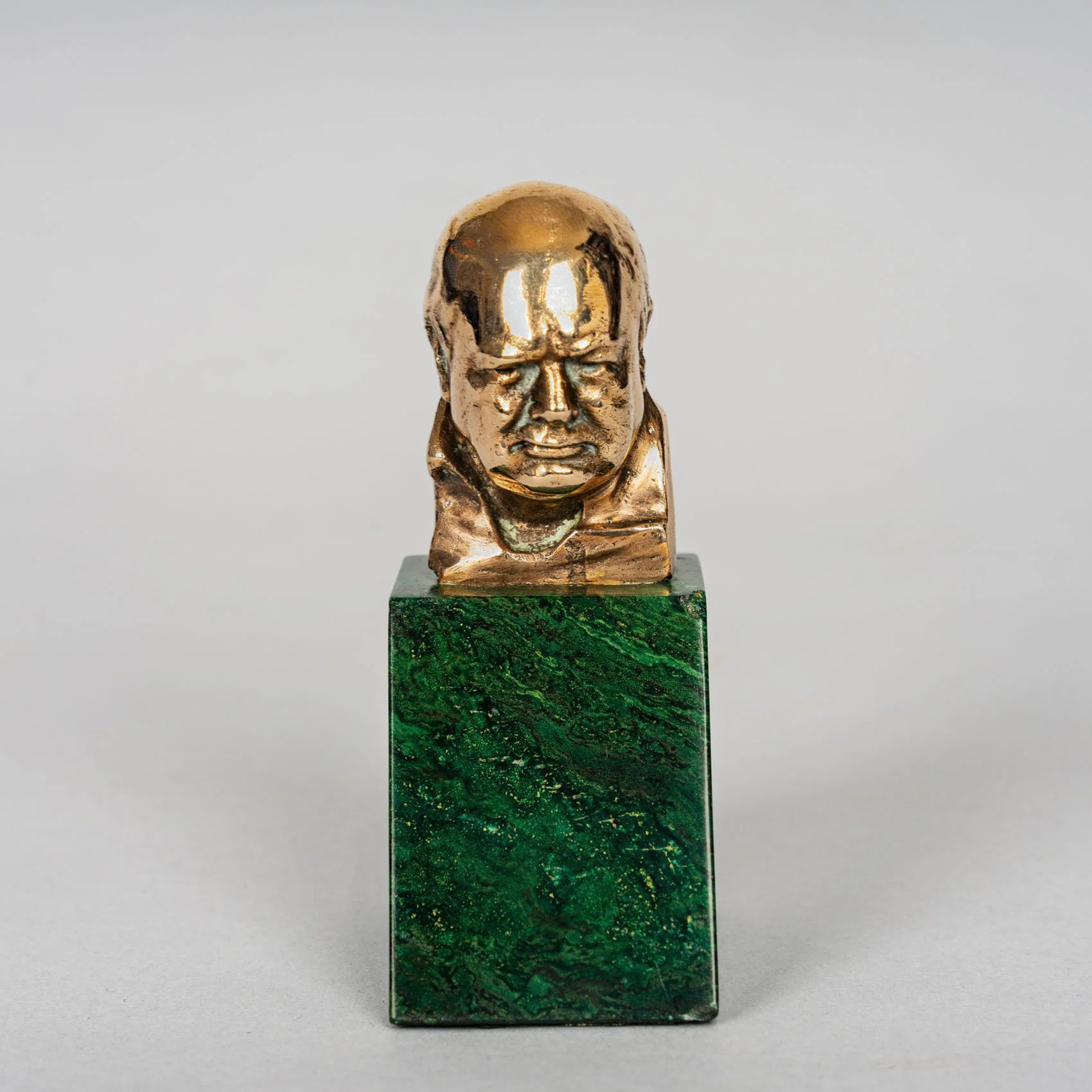 Oscar Nemon Winston Churchill gold miniature bust Asprey London front view malachite base