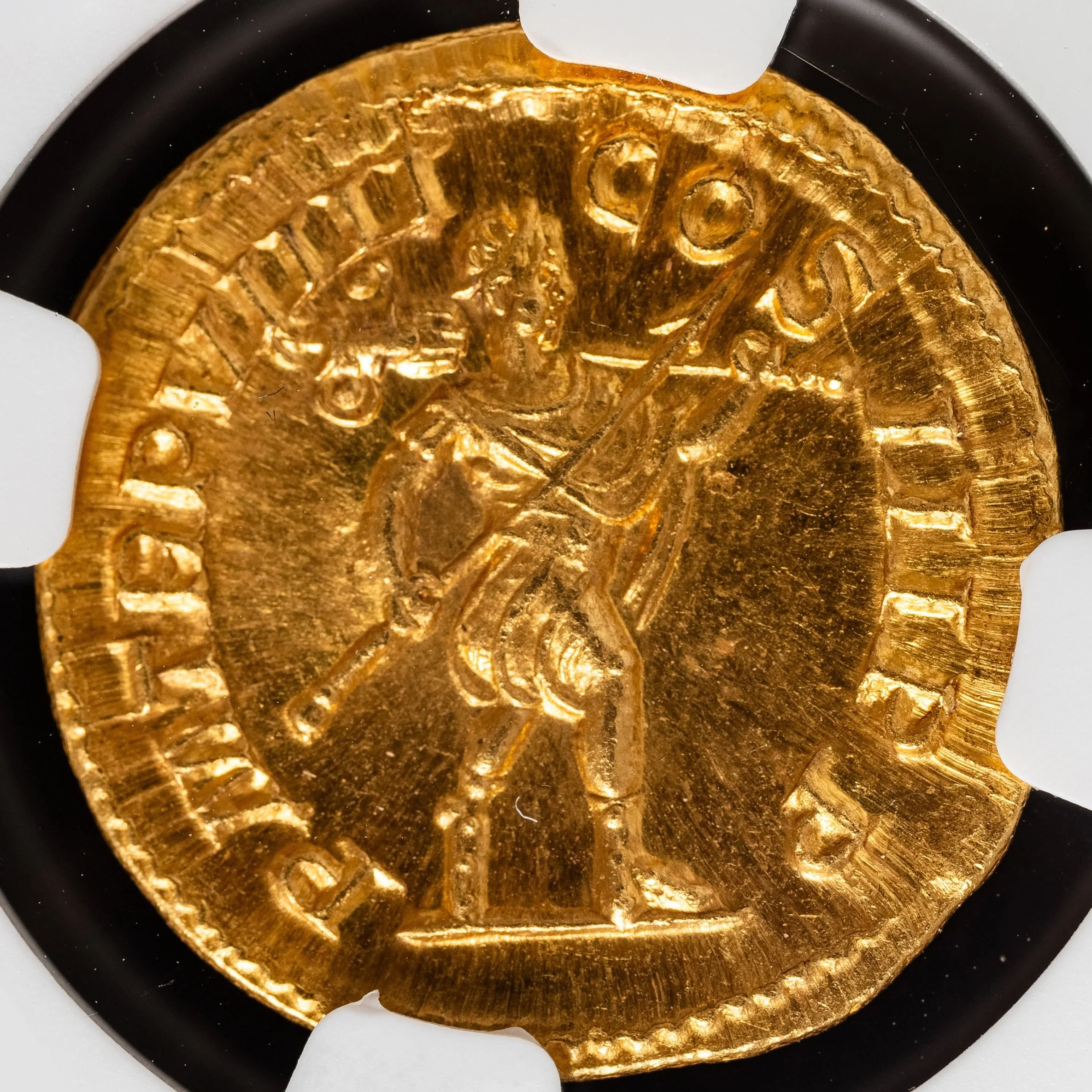 Reverse of Severus Alexander aureus, emperor as Romulus with spear and trophy — Daniels Antiques