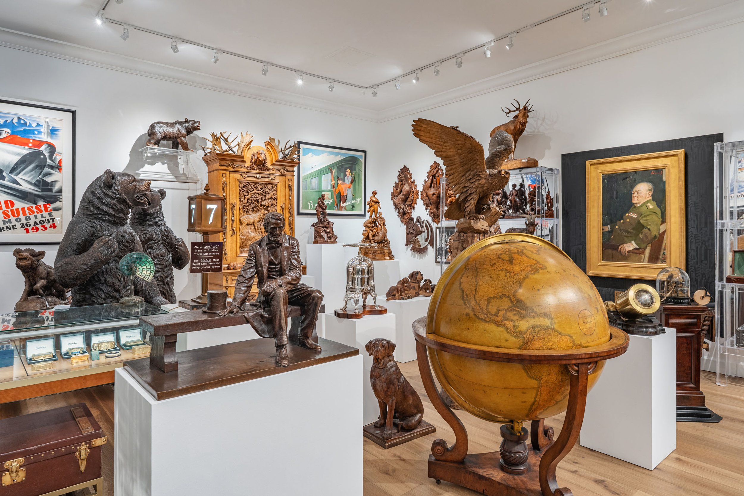 Interior of Daniels Antiques gallery, Aspen, Colorado — Daniels Antiques
