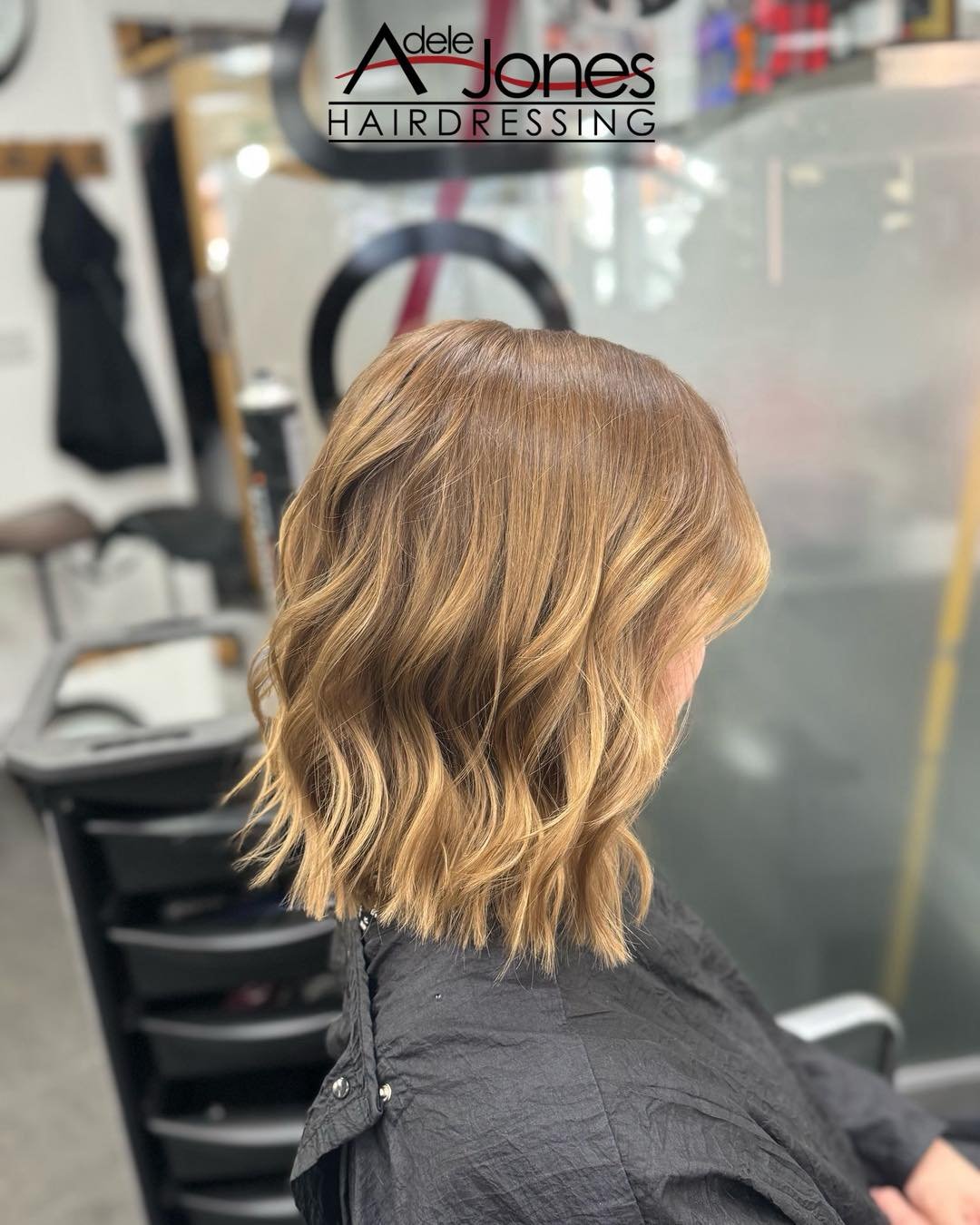 http://goo.gl/C6wQSO
Natural Blonde created by our Artistic Director Liv.
-
-
#hair #adelejoneshairdressing #barnsley #barnsleyhairdresser #ghd #schwarzkopf #schwarzkopfprofessional #chromaidschwarzkopf #toner #foils