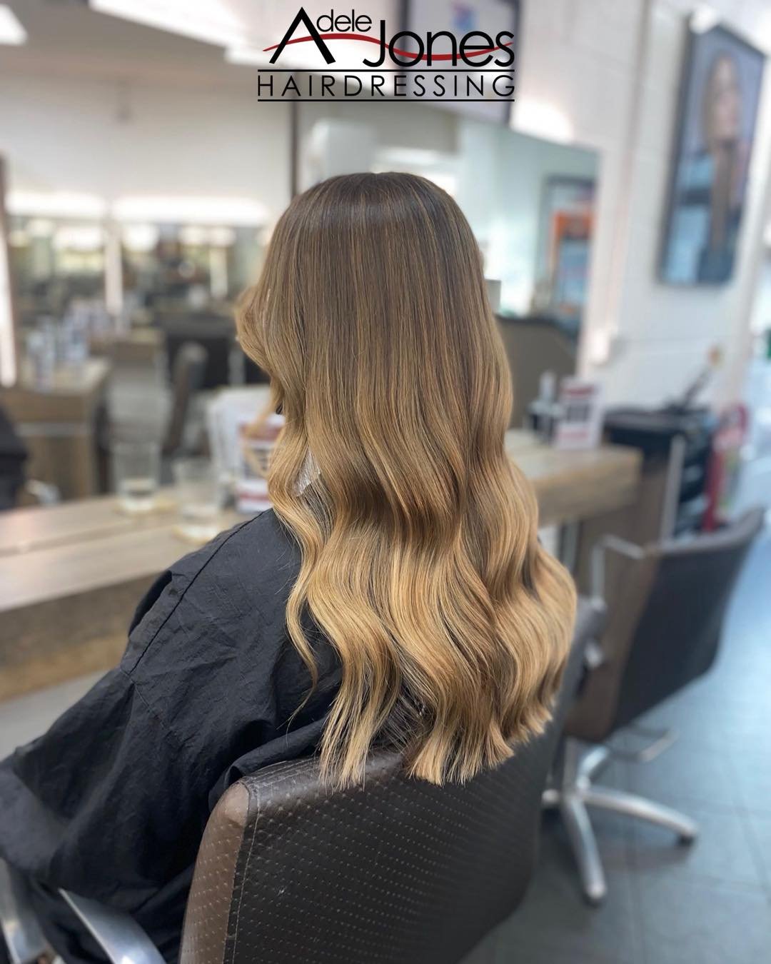 http://goo.gl/C6wQSO
Caramel Balayage created by our Principle Director Farron.
-
-
#hair #adelejoneshairdressing #barnsley #barnsleyhairdresser #ghd #schwarzkopf #schwarzkopfprofessional #chromaidschwarzkopf #toner #foils