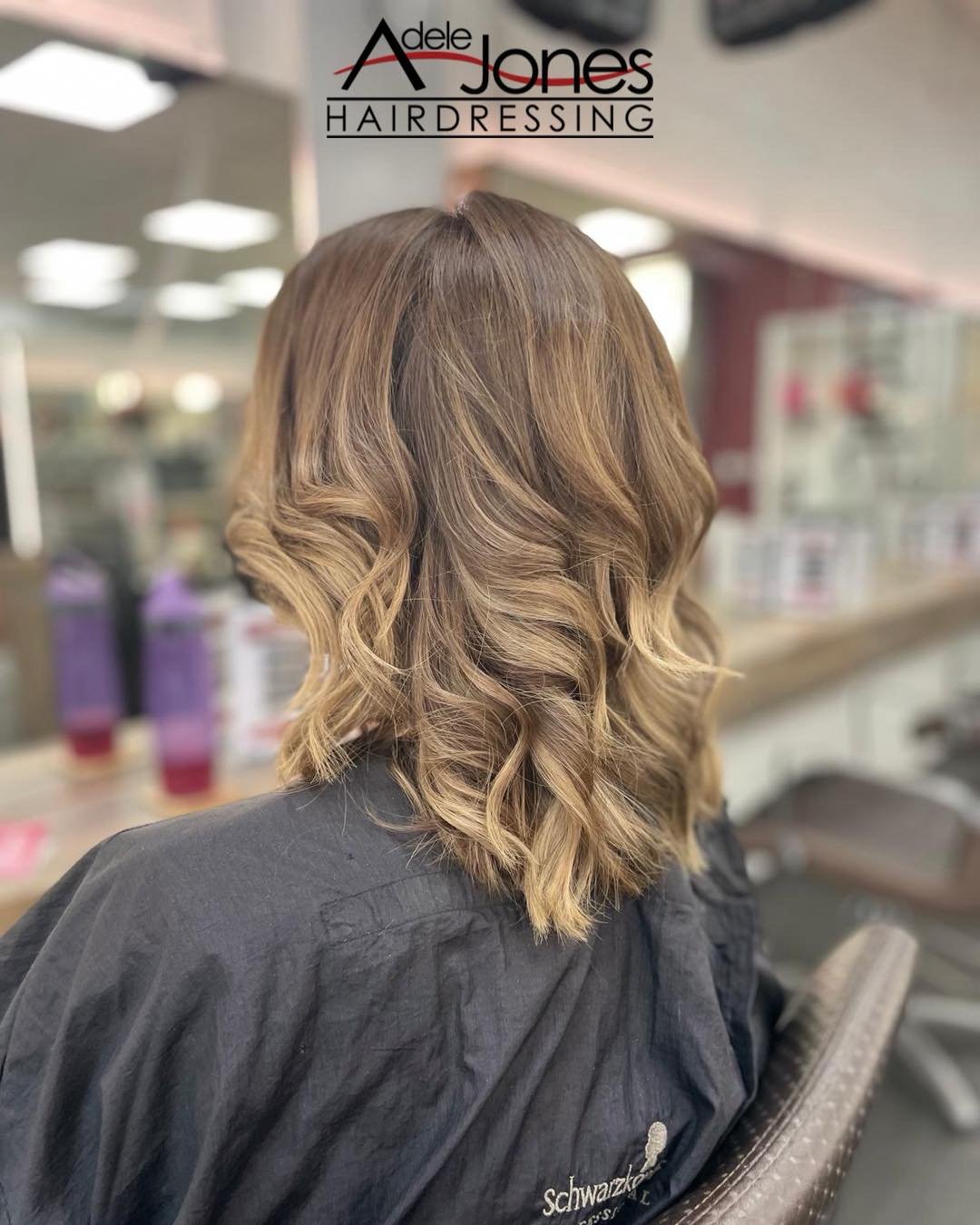 http://goo.gl/C6wQSO
Rooted Biscuit Blonde created by our stylist Len.
-
-
#hair #adelejoneshairdressing #barnsley #barnsleyhairdresser #ghd #schwarzkopf #schwarzkopfprofessional #chromaidschwarzkopf #toner #foils