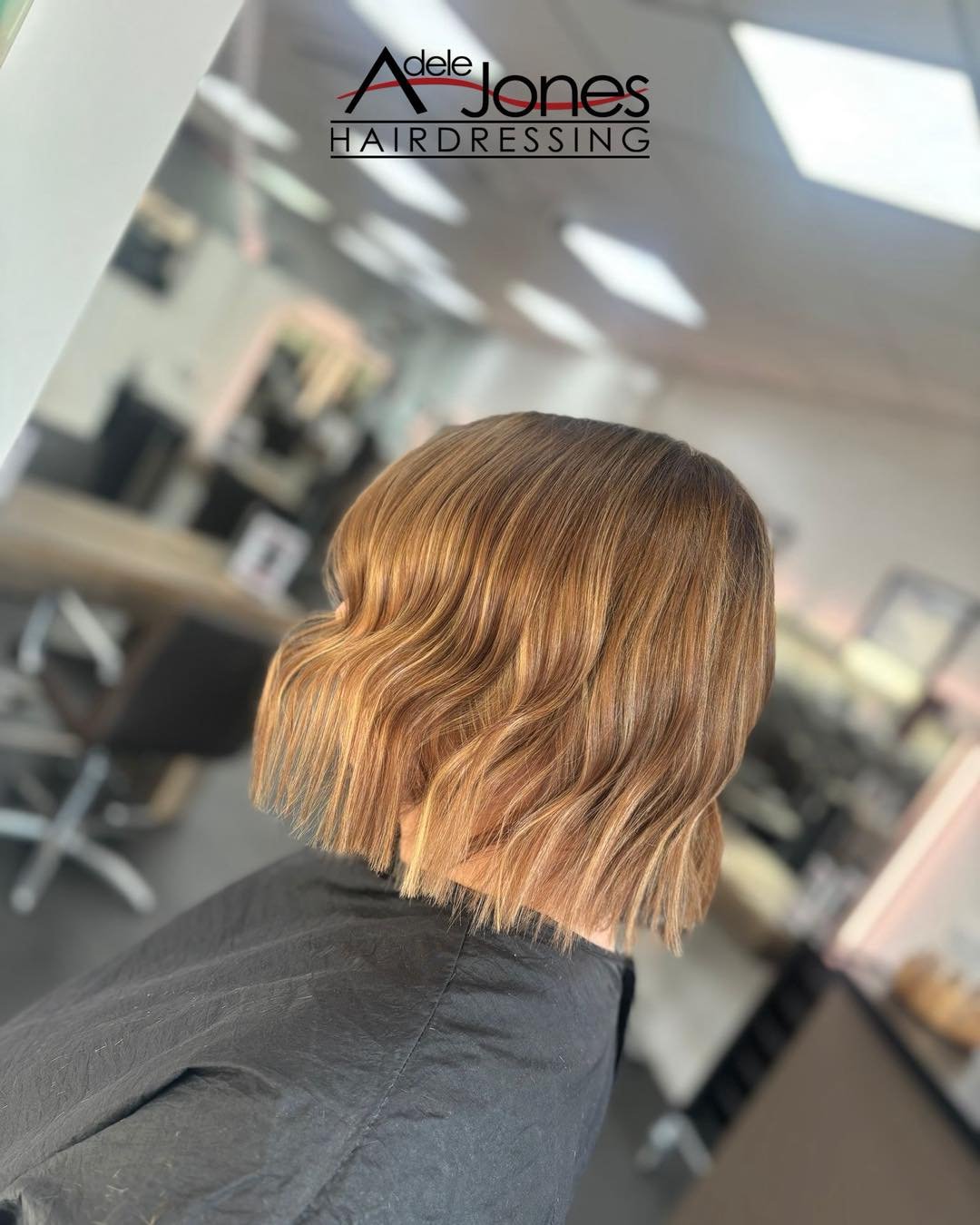 https://tinyurl.com/9tekmdu5
Rooted Honey Blonde Foils created by our salon director Lauren.
-
-
#hair #adelejoneshairdressing #barnsley #barnsleyhairdresser #ghd #schwarzkopf #schwarzkopfprofessional #chromaidschwarzkopf #toner #foils