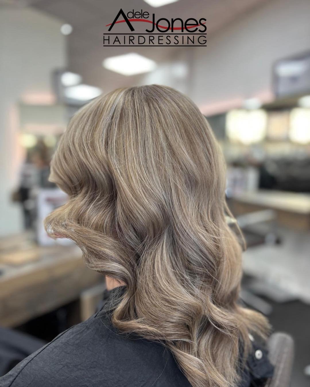 http://goo.gl/C6wQSO
Full head dimensional foils created by our executive director Adele.
-
-
#hair #adelejoneshairdressing #barnsley #barnsleyhairdresser #ghd #schwarzkopf #schwarzkopfprofessional #chromaidschwarzkopf #toner #foils