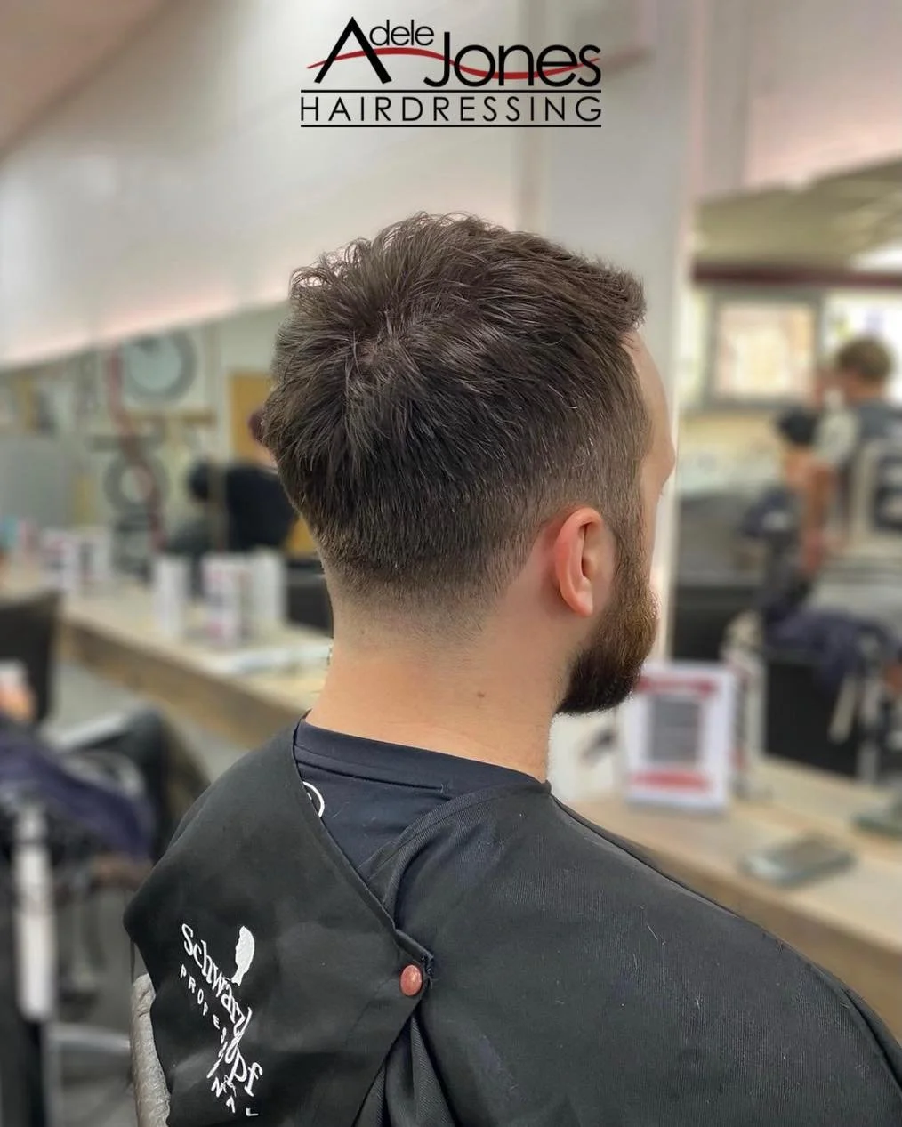 https://tinyurl.com/9tekmdu5
Low Taper Created by our Principle Director Farron.
-
-
#hair #adelejoneshairdressing #barnsley #barnsleyhairdresser #ghd #schwarzkopf #schwarzkopfprofessional #chromaidschwarzkopf #toner #foils
